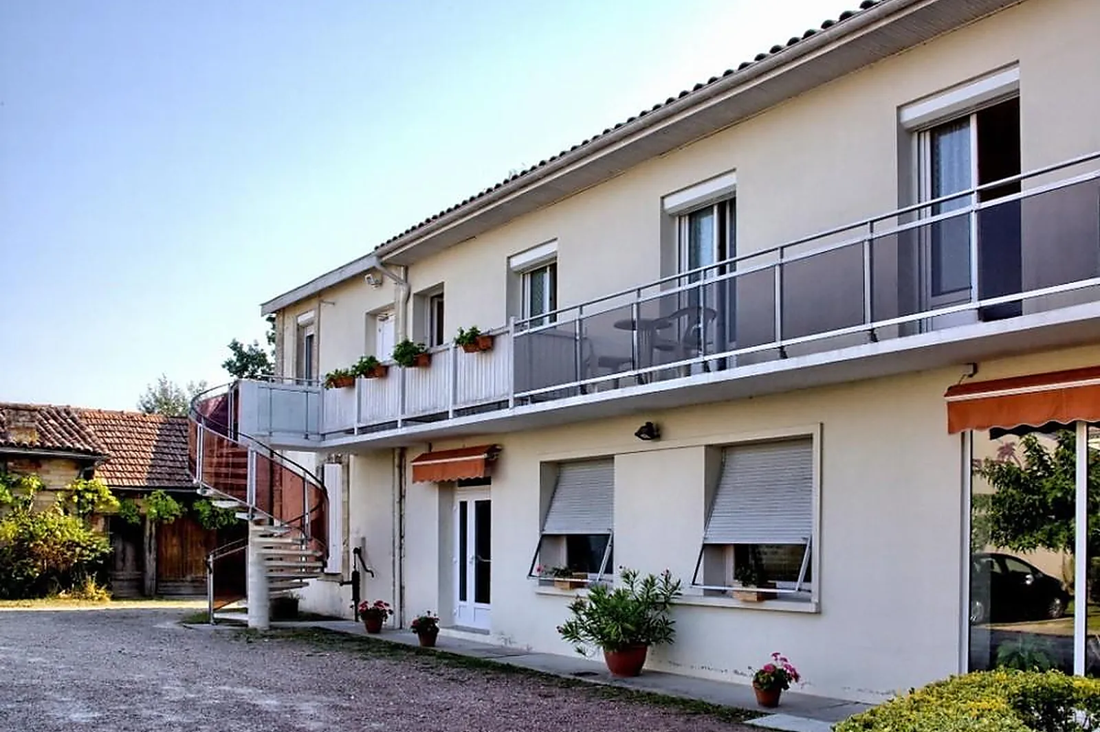 Lieux événementiels, HÔTEL DES PLATANES