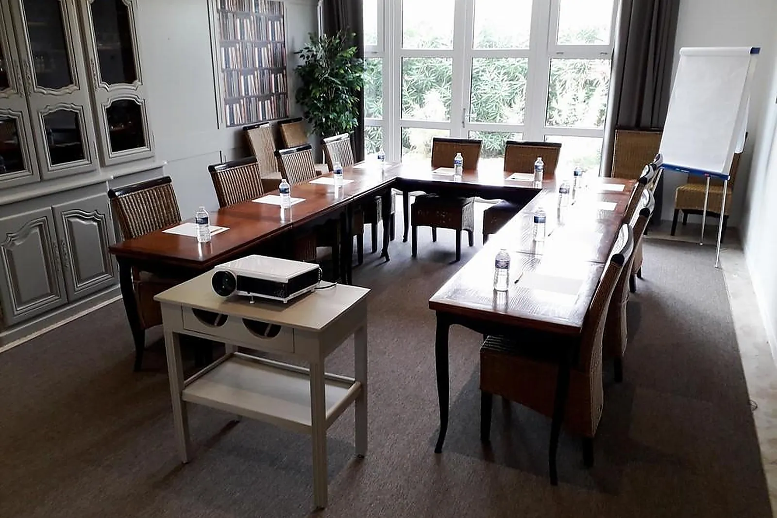 Lieux événementiels, HÔTEL DES PONTS D'ARLES