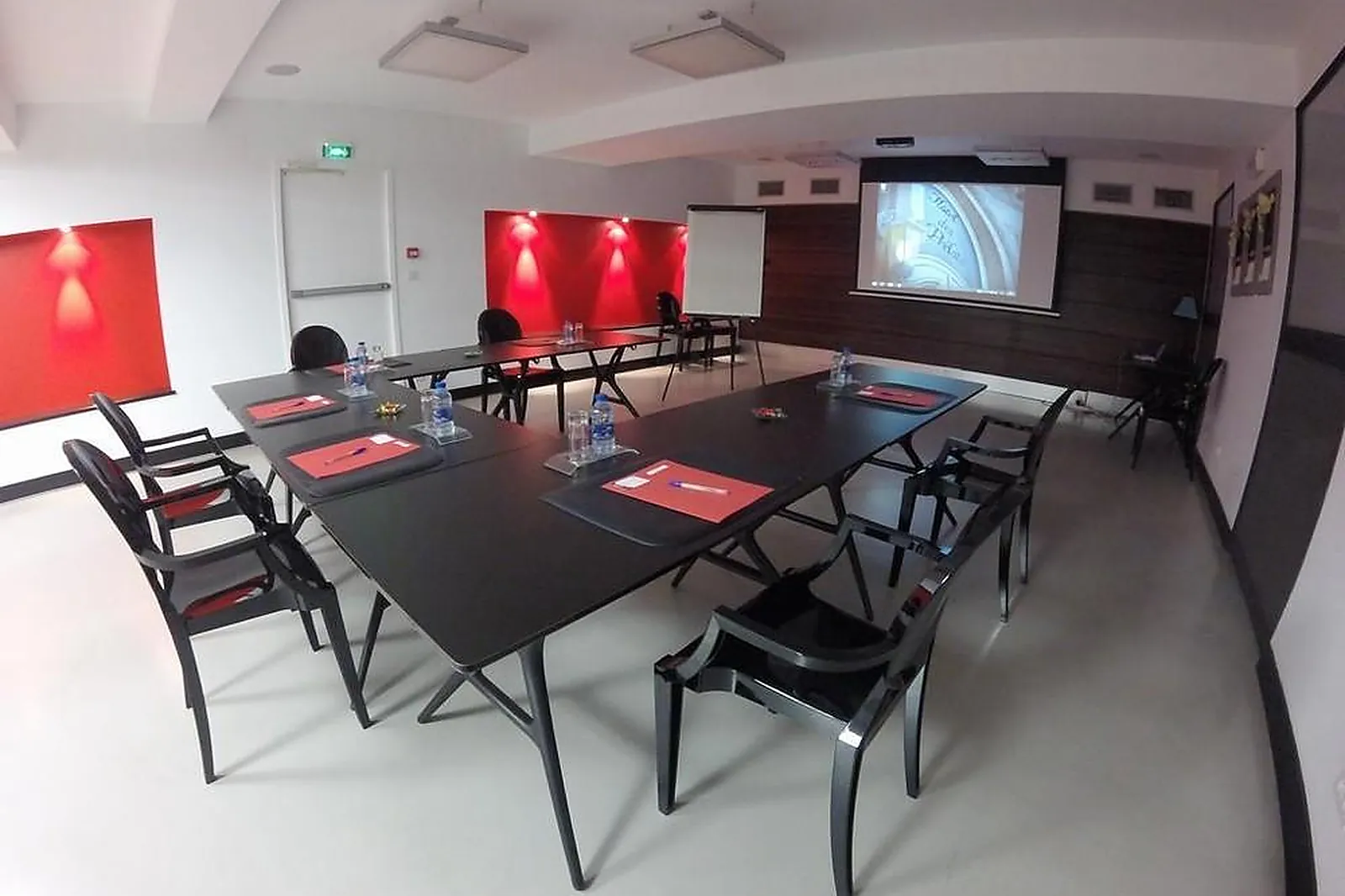 Lieux événementiels, HÔTEL DES PRELATS