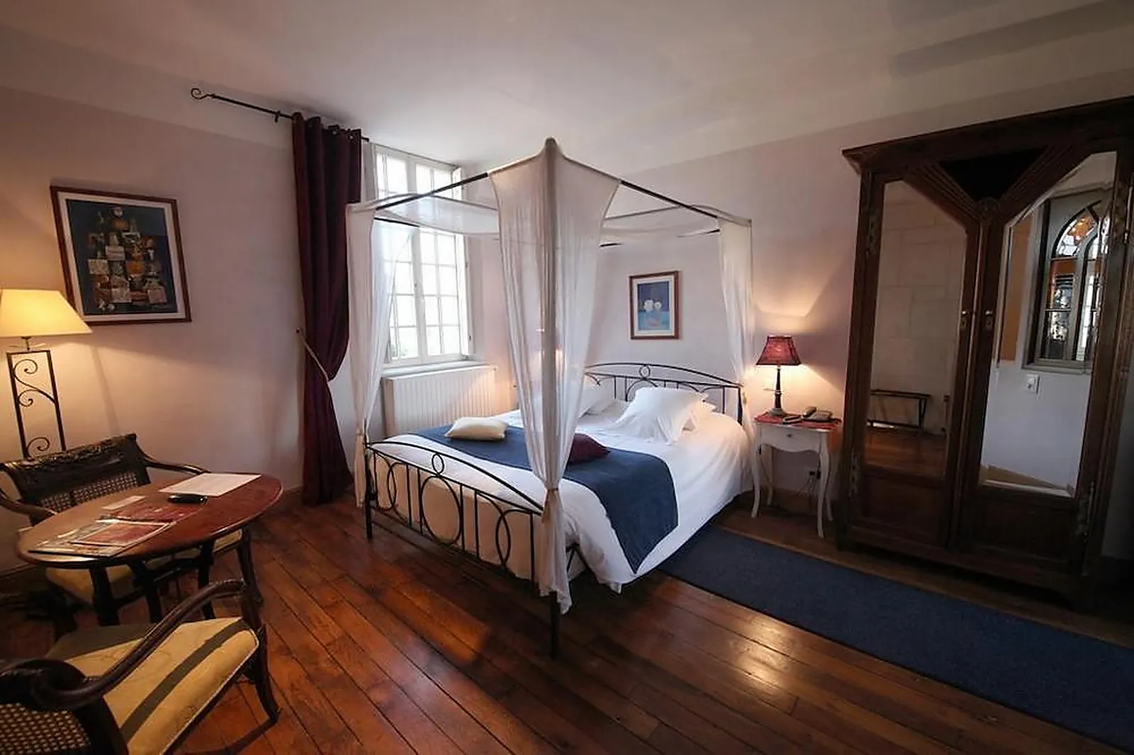 Lieux événementiels, HÔTEL DES PRELATS