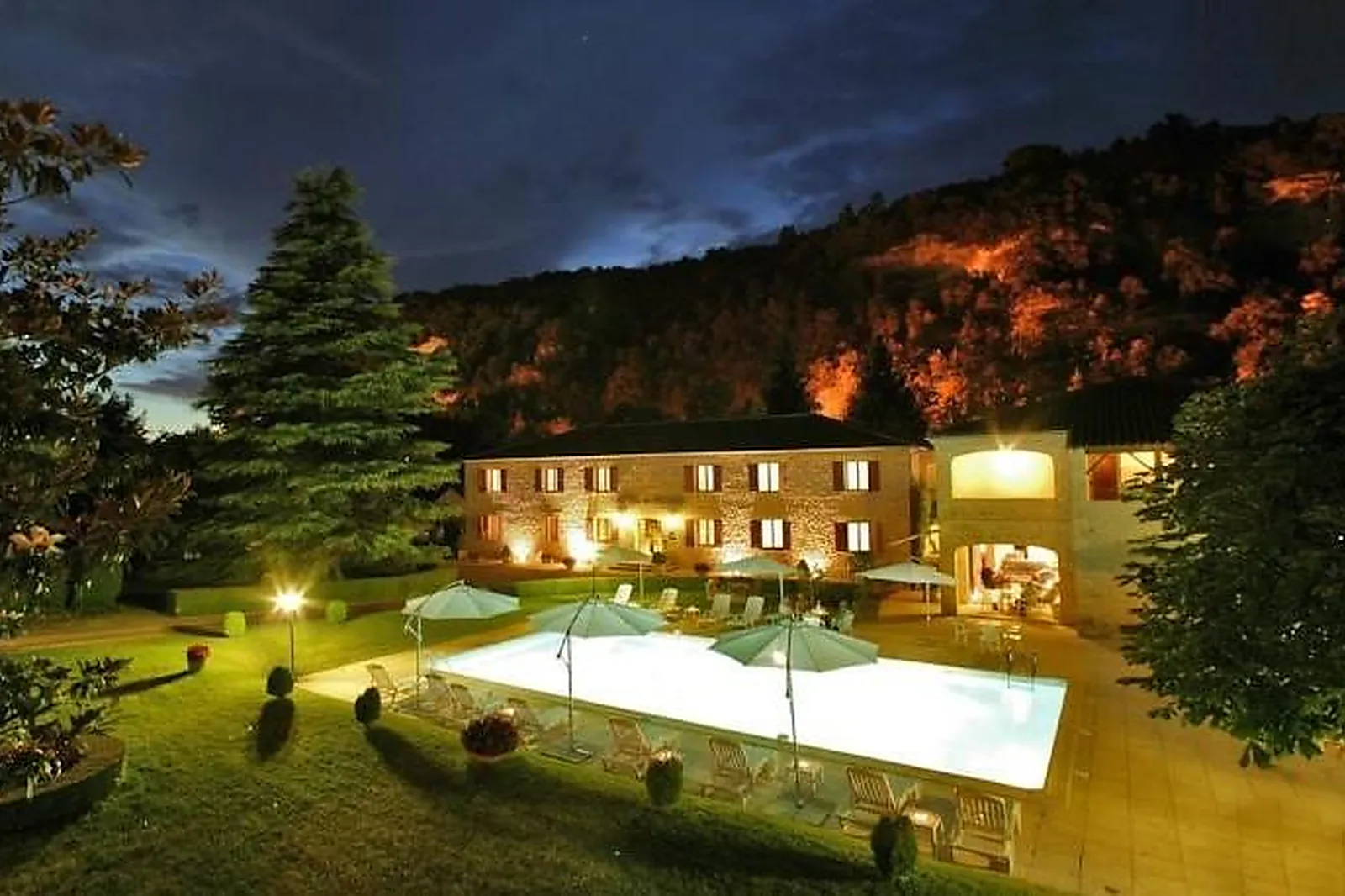 Lieux événementiels, HÔTEL DES ROCHES