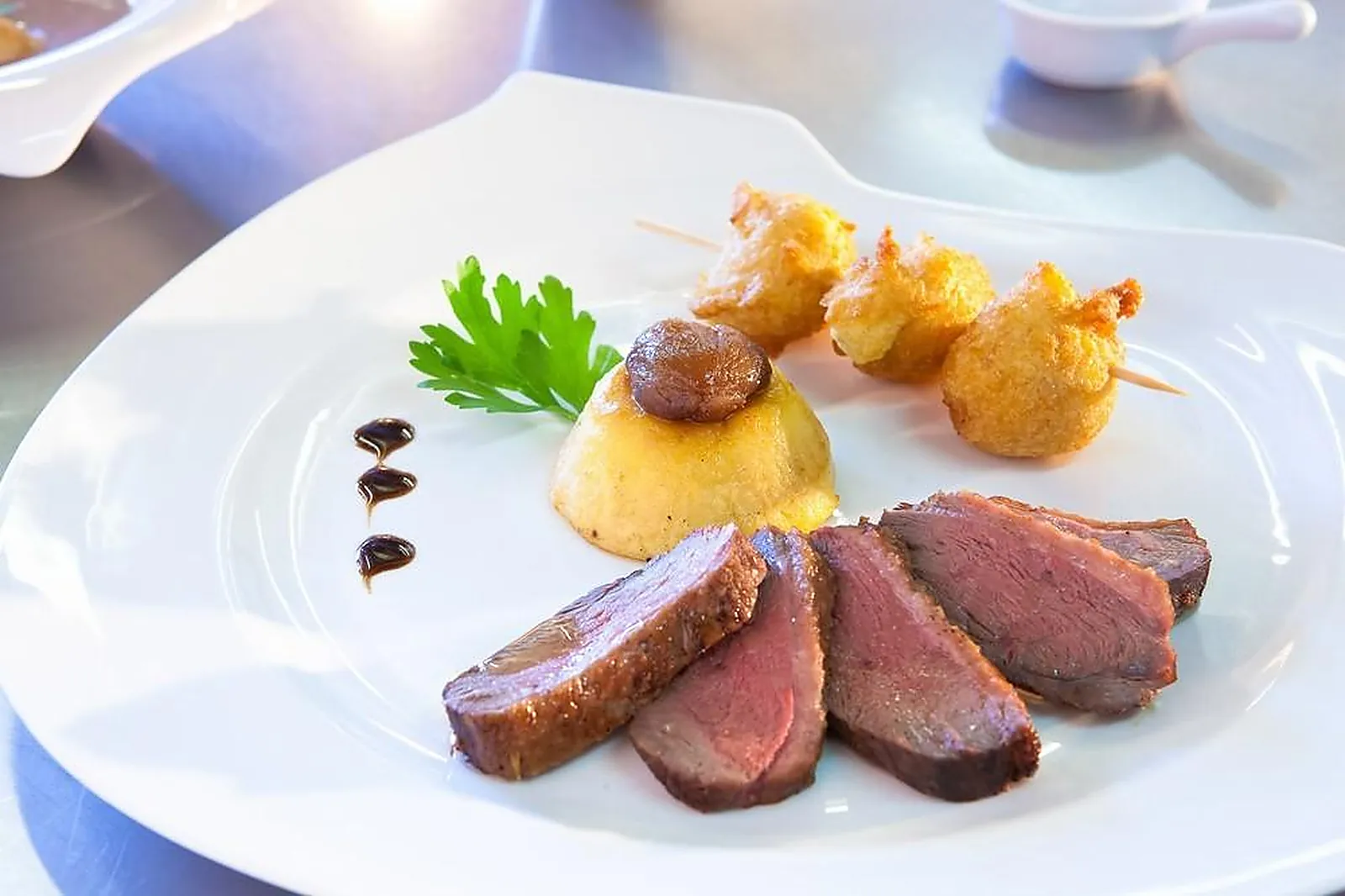 Lieux événementiels, HÔTEL DES SAPINS