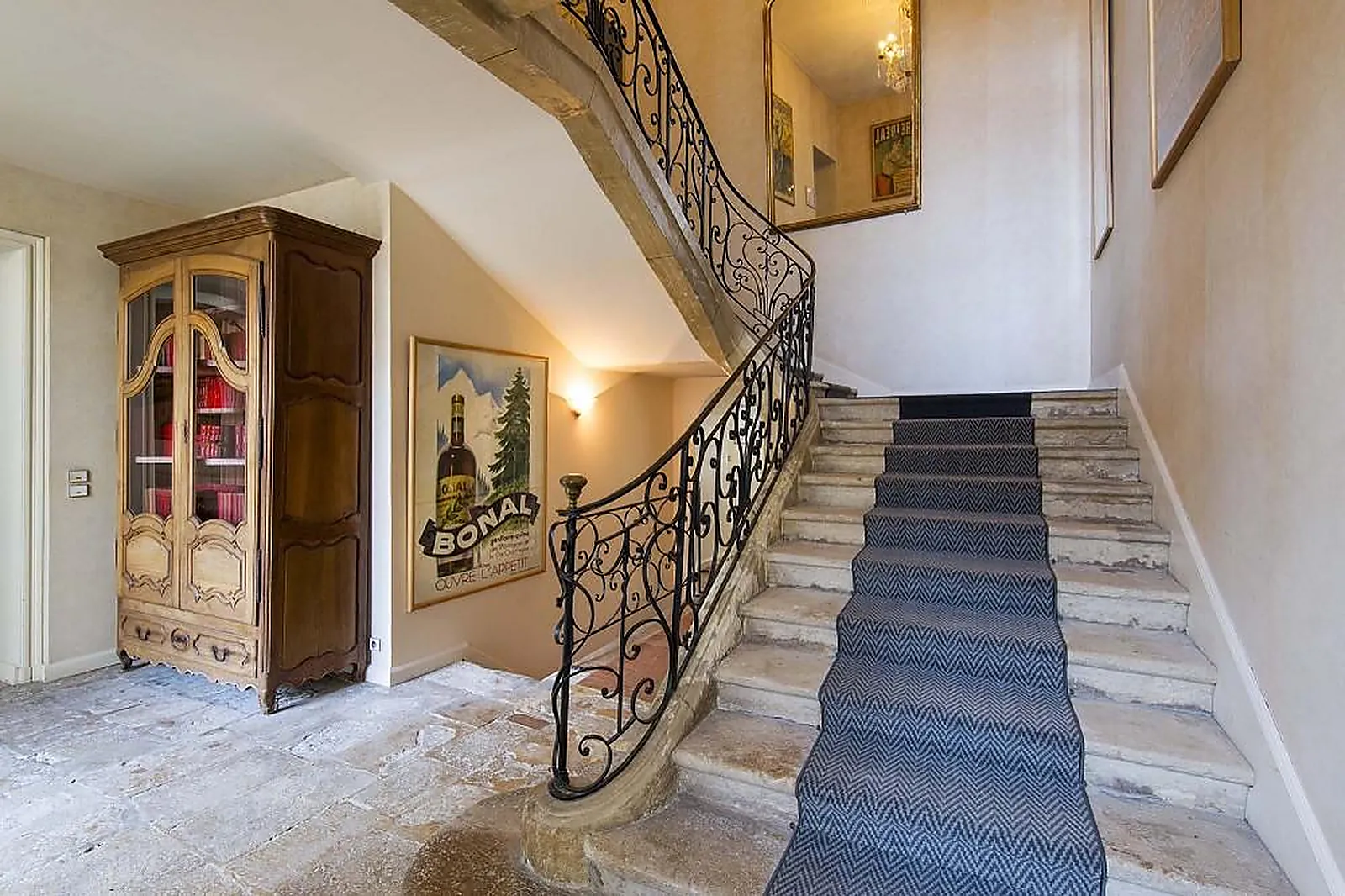 Lieux événementiels, HOTEL DES TROIS LYS