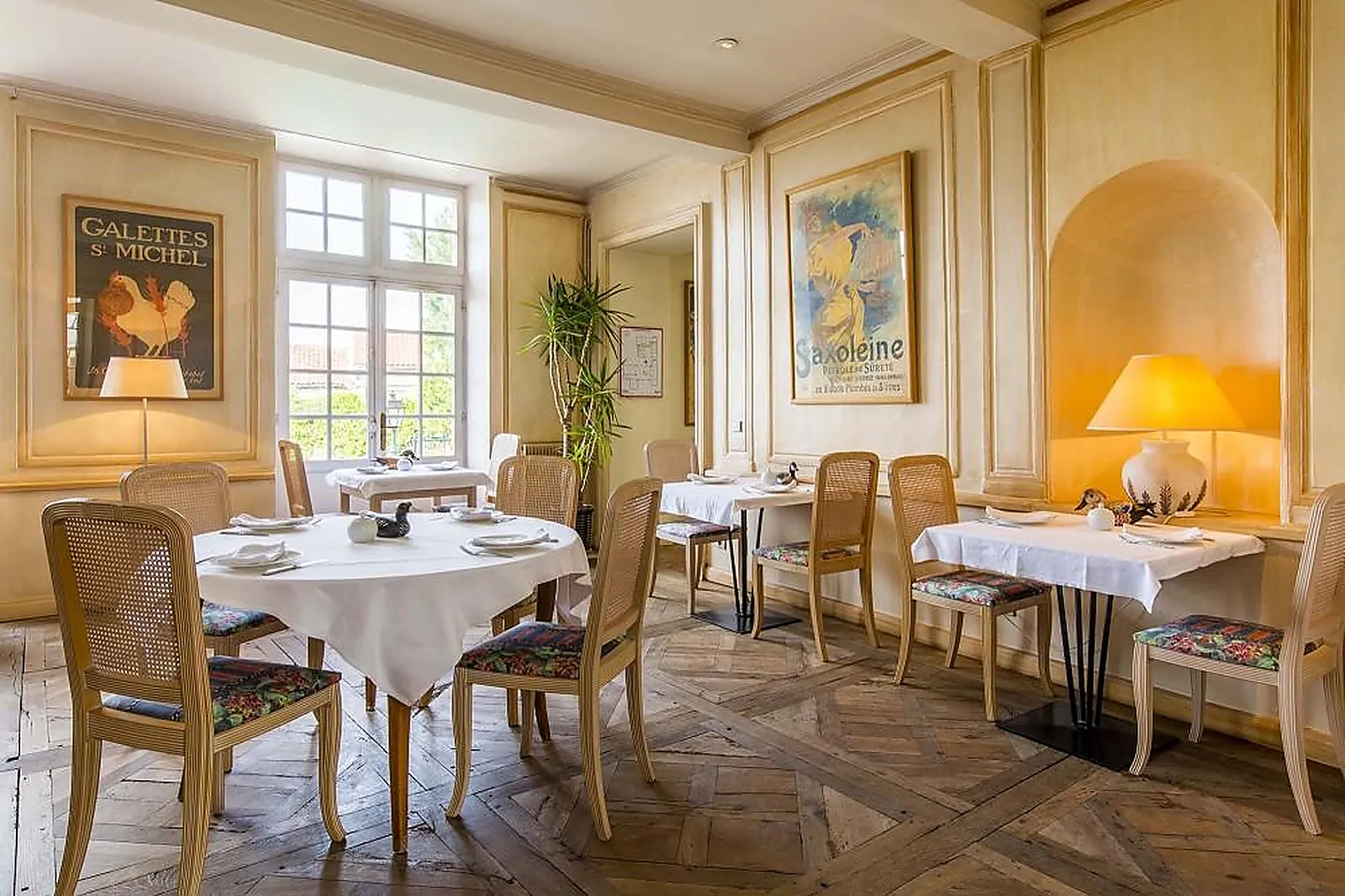 Lieux événementiels, HOTEL DES TROIS LYS