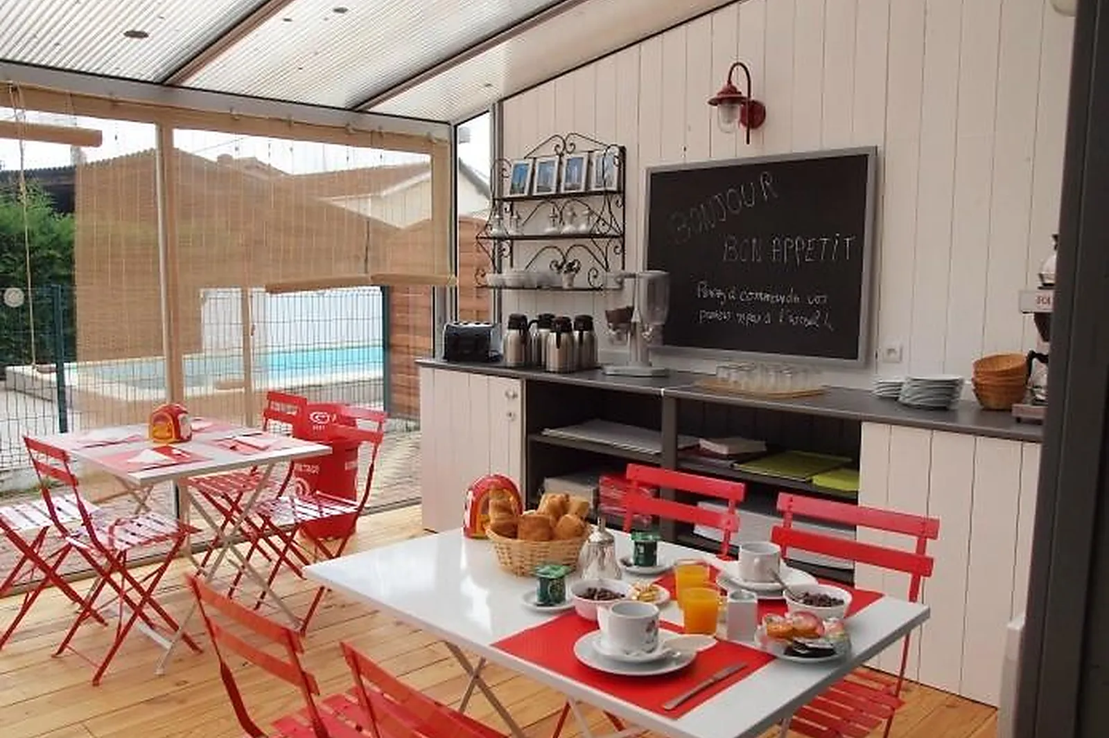 Lieux événementiels, HÔTEL DES VIEUX ACACIAS