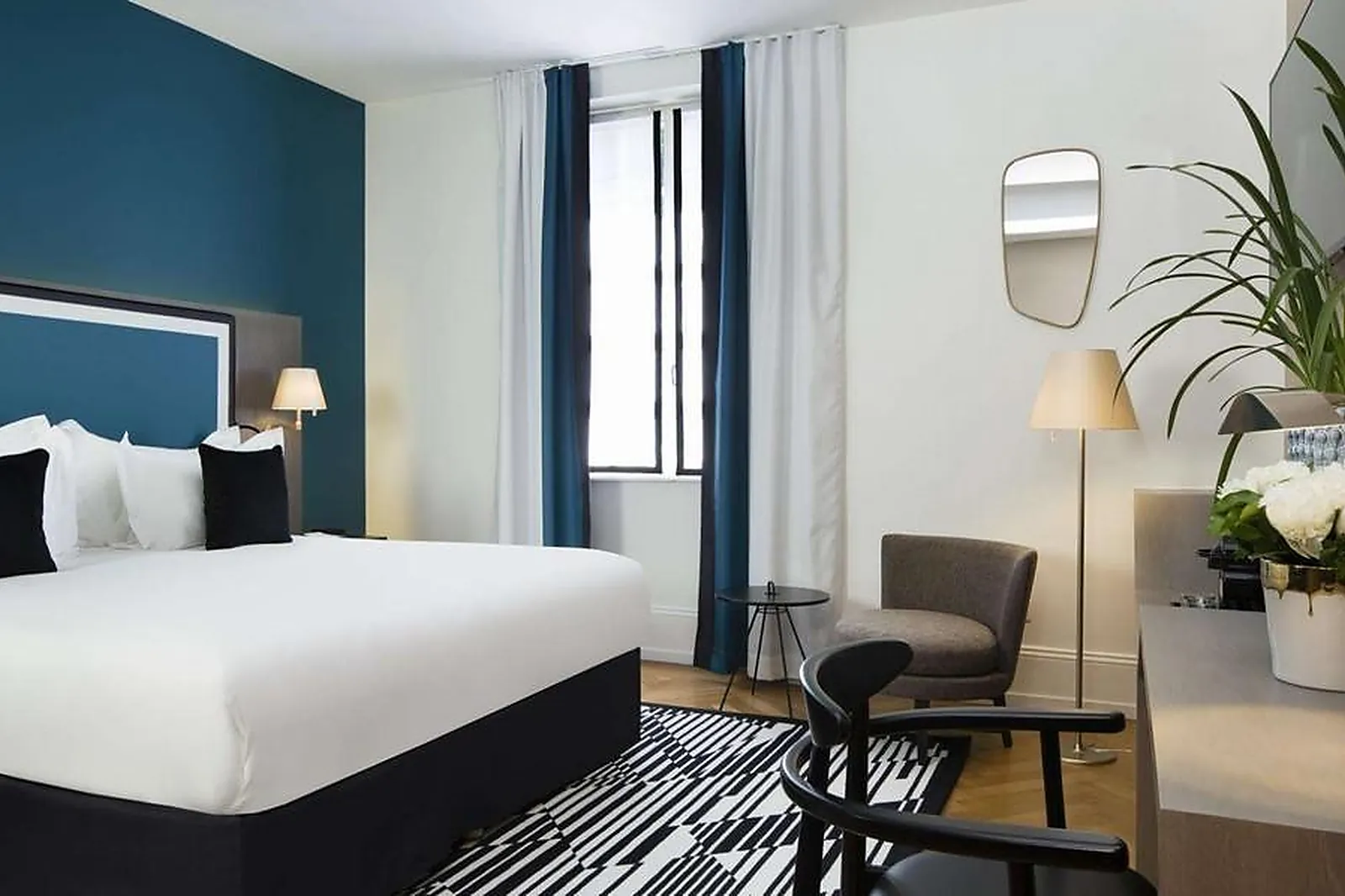 Lieux événementiels, HÔTEL DES XV