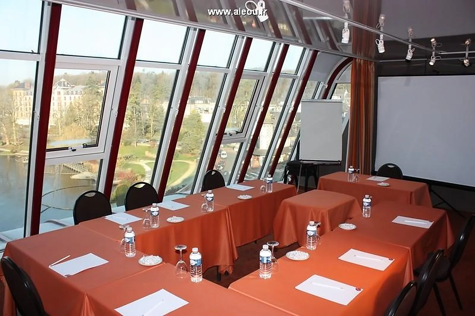 Lieux événementiels, HOTEL DU BERYL ET CASINO BAGNOLES DE L'ORNE