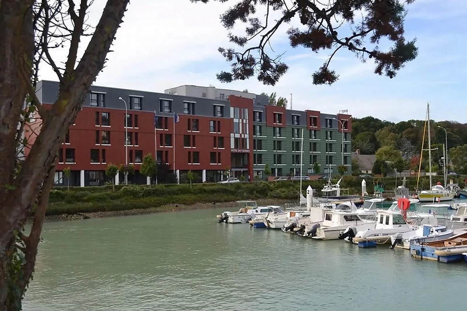 Lieux événementiels, HÔTEL DU CASINO