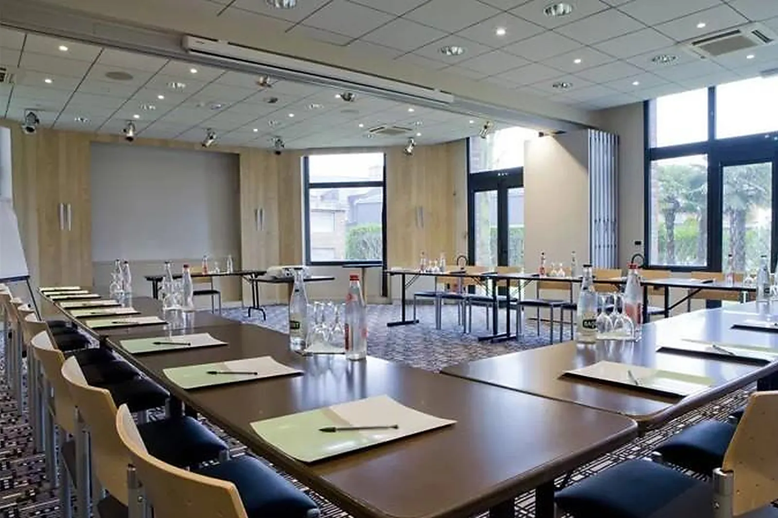 Lieux événementiels, HÔTEL DU CASINO