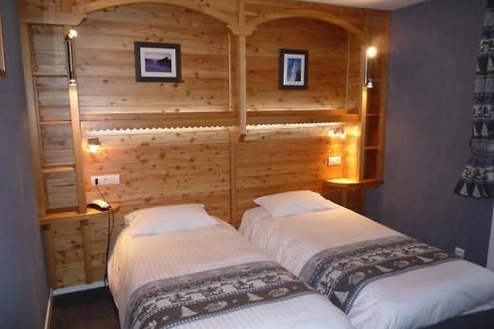 Lieux événementiels, HÔTEL DU COL DE LA MACHINE