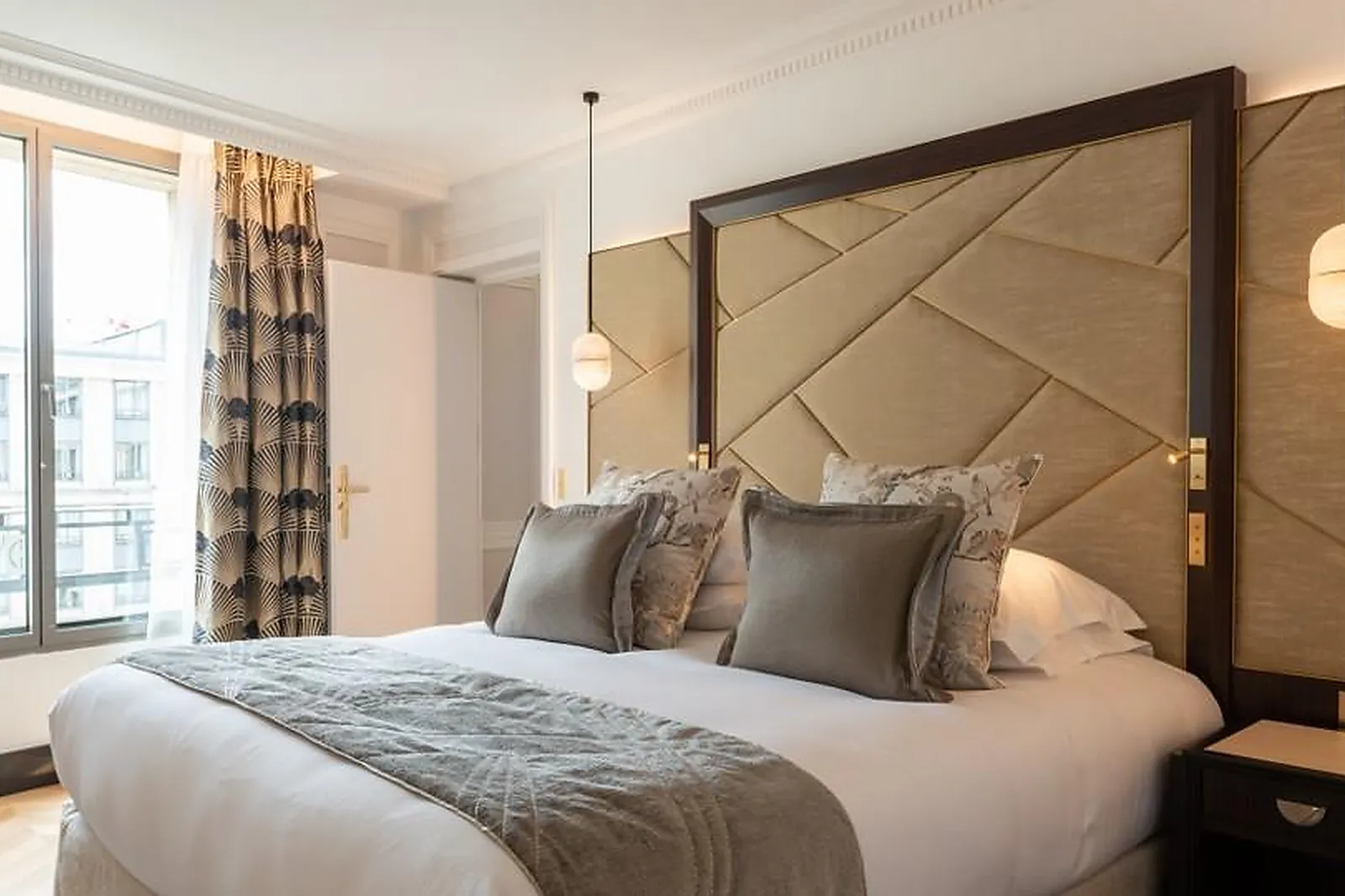 Lieux événementiels, HÔTEL DU COLLECTIONNEUR