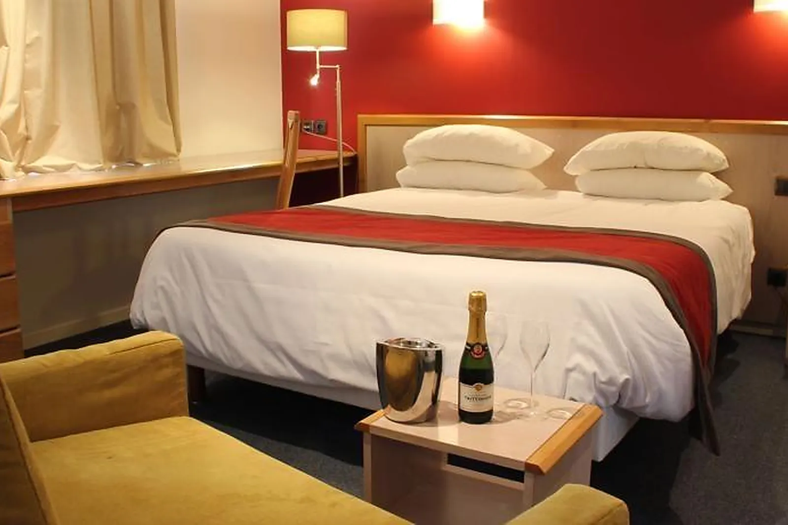 Lieux événementiels, HÔTEL DU COMMERCE SAINT-GAUDENS