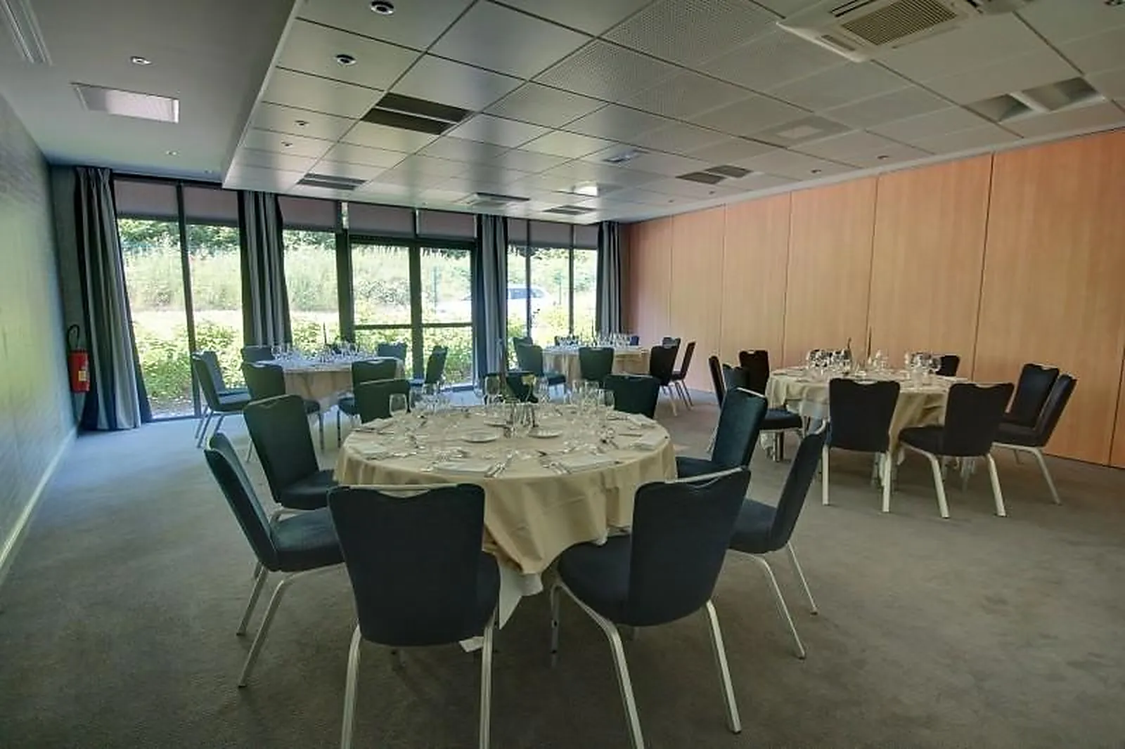 Lieux événementiels, HÔTEL DU GOLF & NAJETI