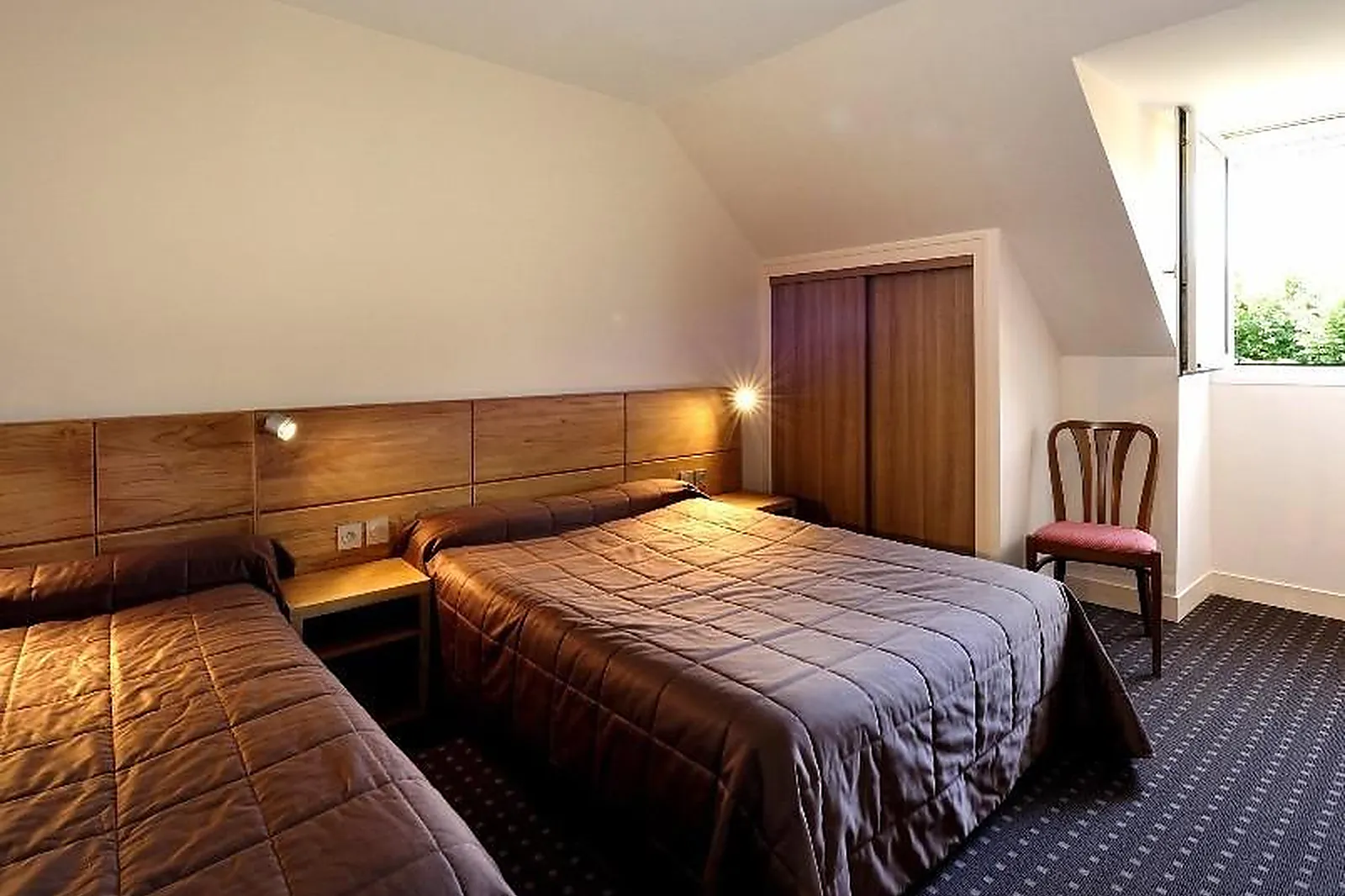 Lieux événementiels, HÔTEL DU LABRADOR