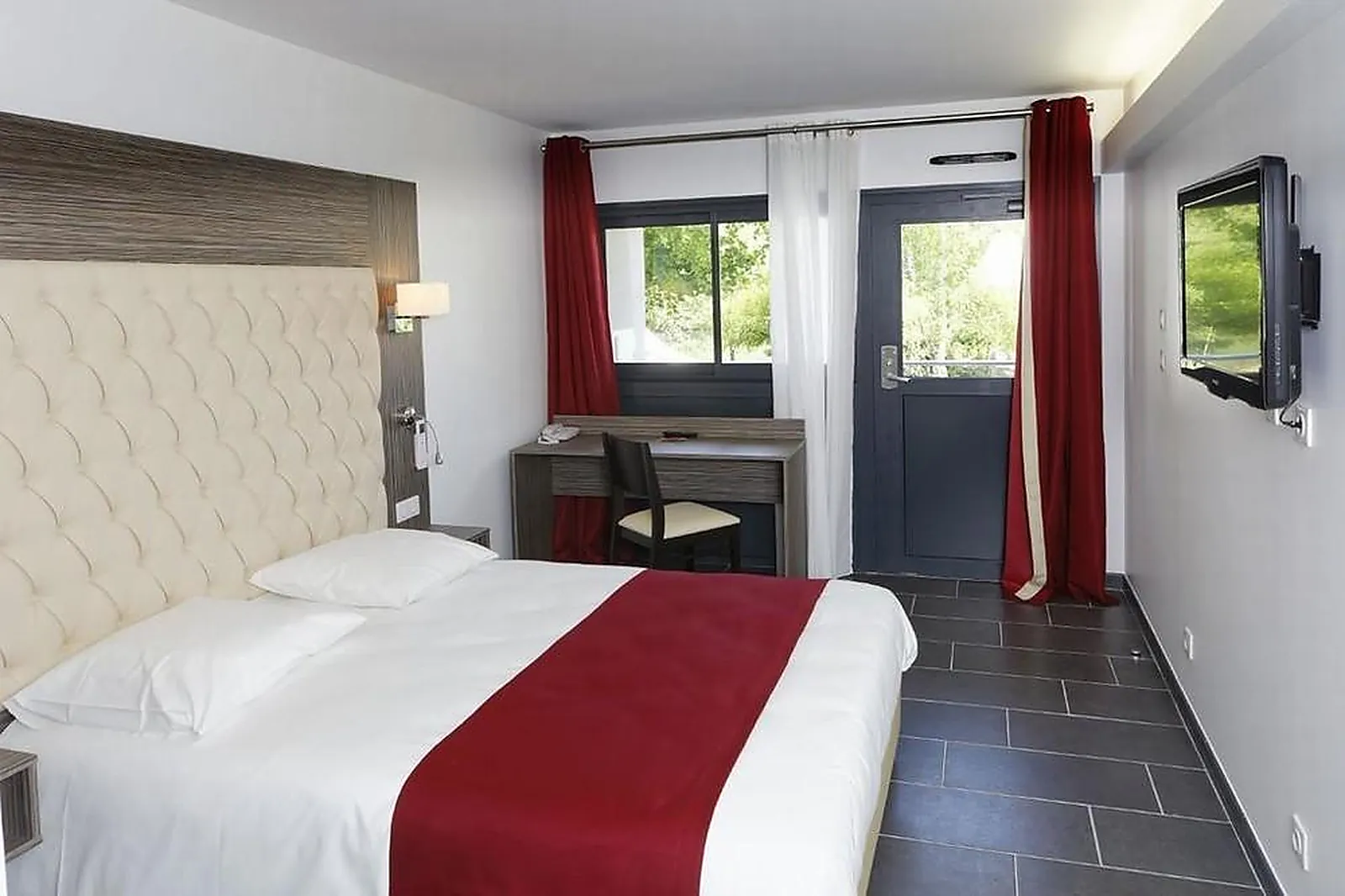 Lieux événementiels, HÔTEL DU LAC FOIX