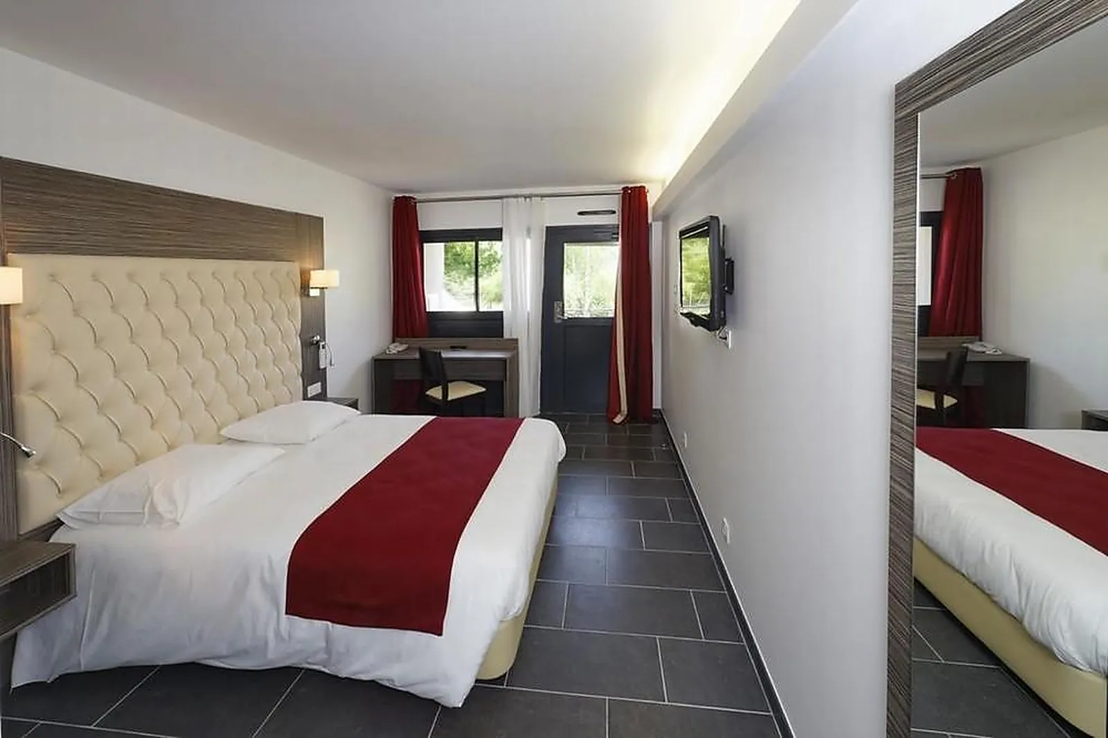 Lieux événementiels, HÔTEL DU LAC FOIX