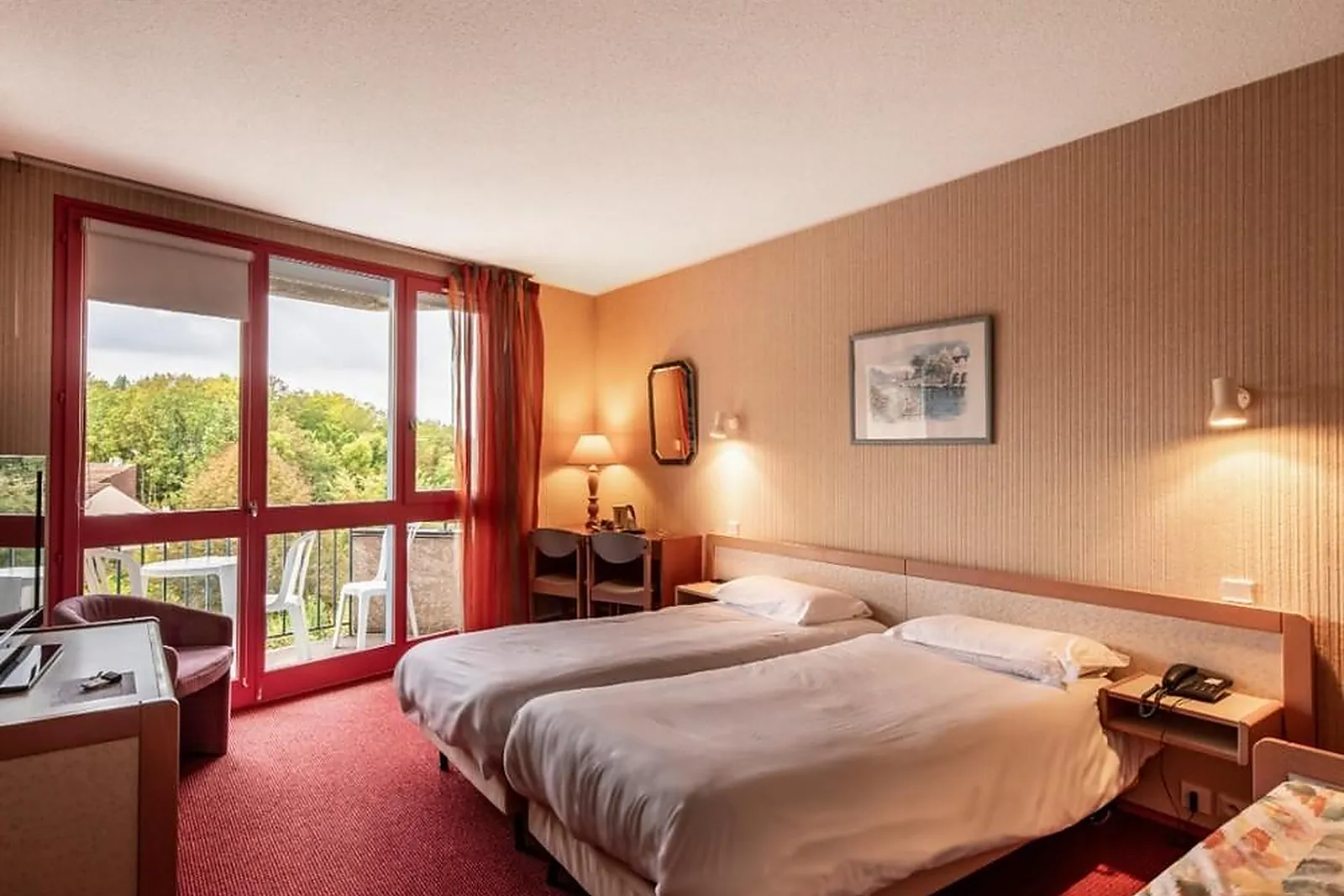 Lieux événementiels, HÔTEL DU LAC LACAPELLE VIESCAMP