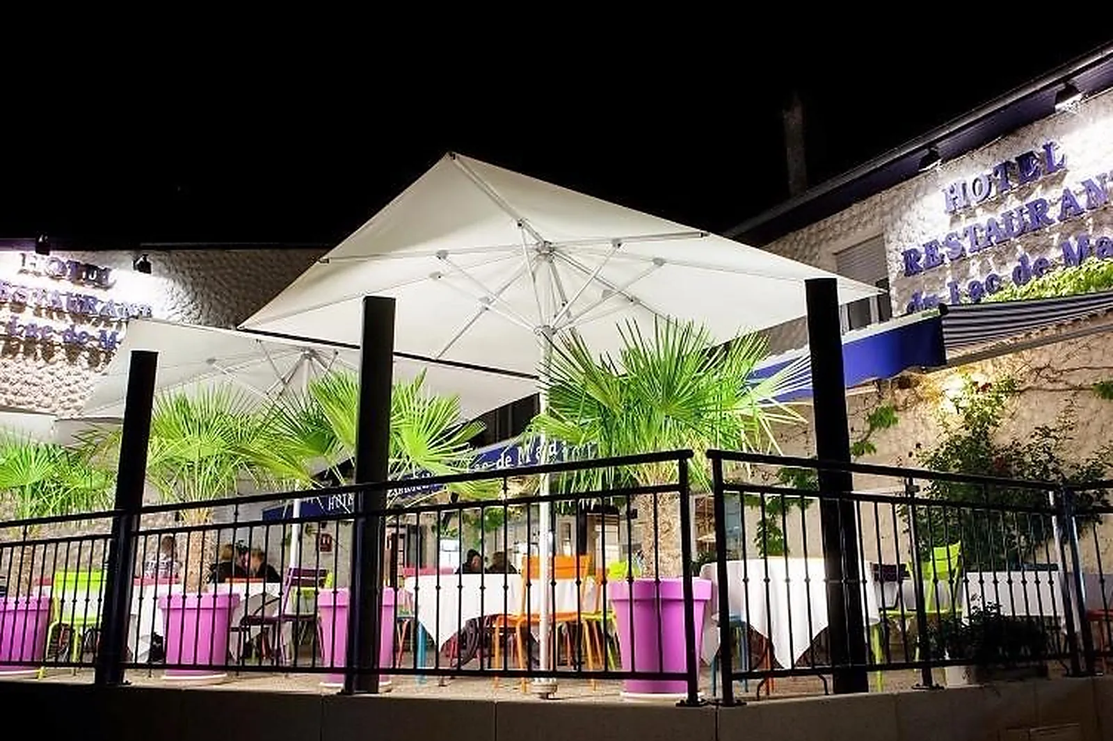 Lieux événementiels, HOTEL DU LAC DE MADINE