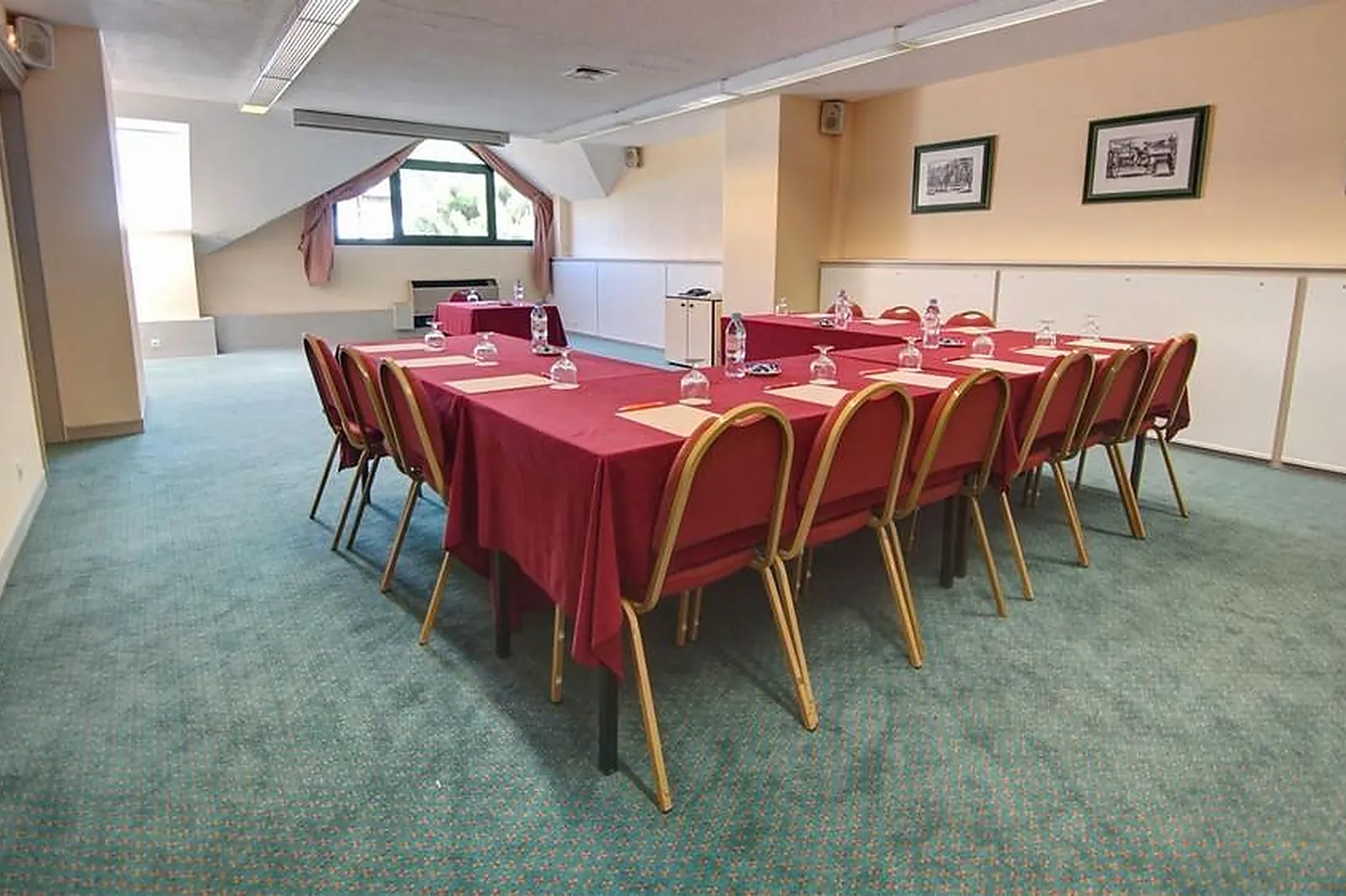 Lieux événementiels, HÔTEL DU PARC - NAJETI