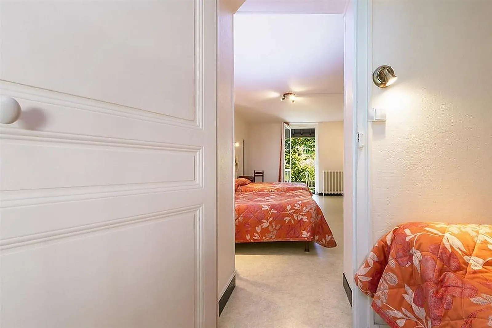 Lieux événementiels, HÔTEL DU PETIT LUSSAULT