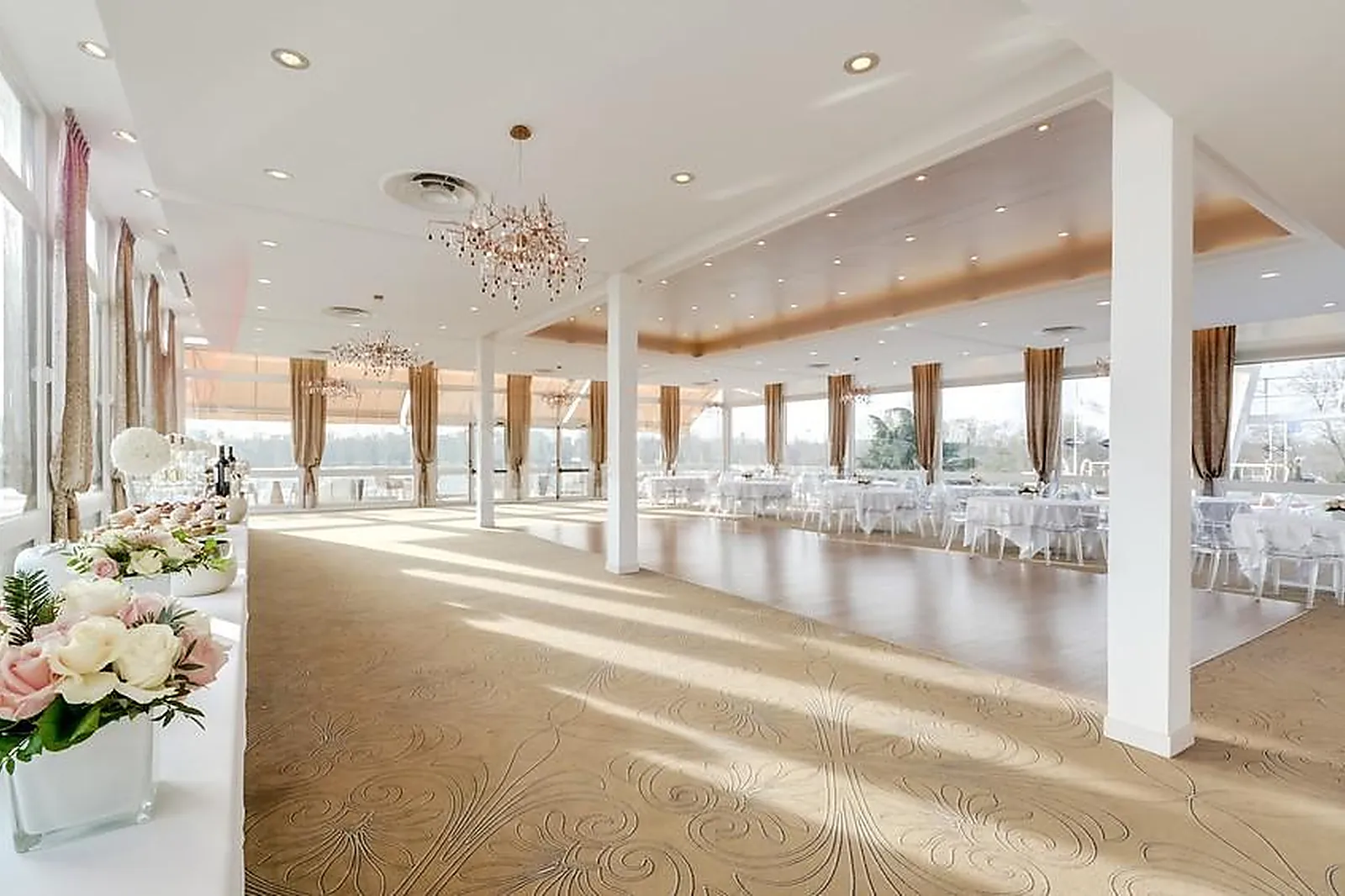 Lieux événementiels, HÔTEL DU PORT