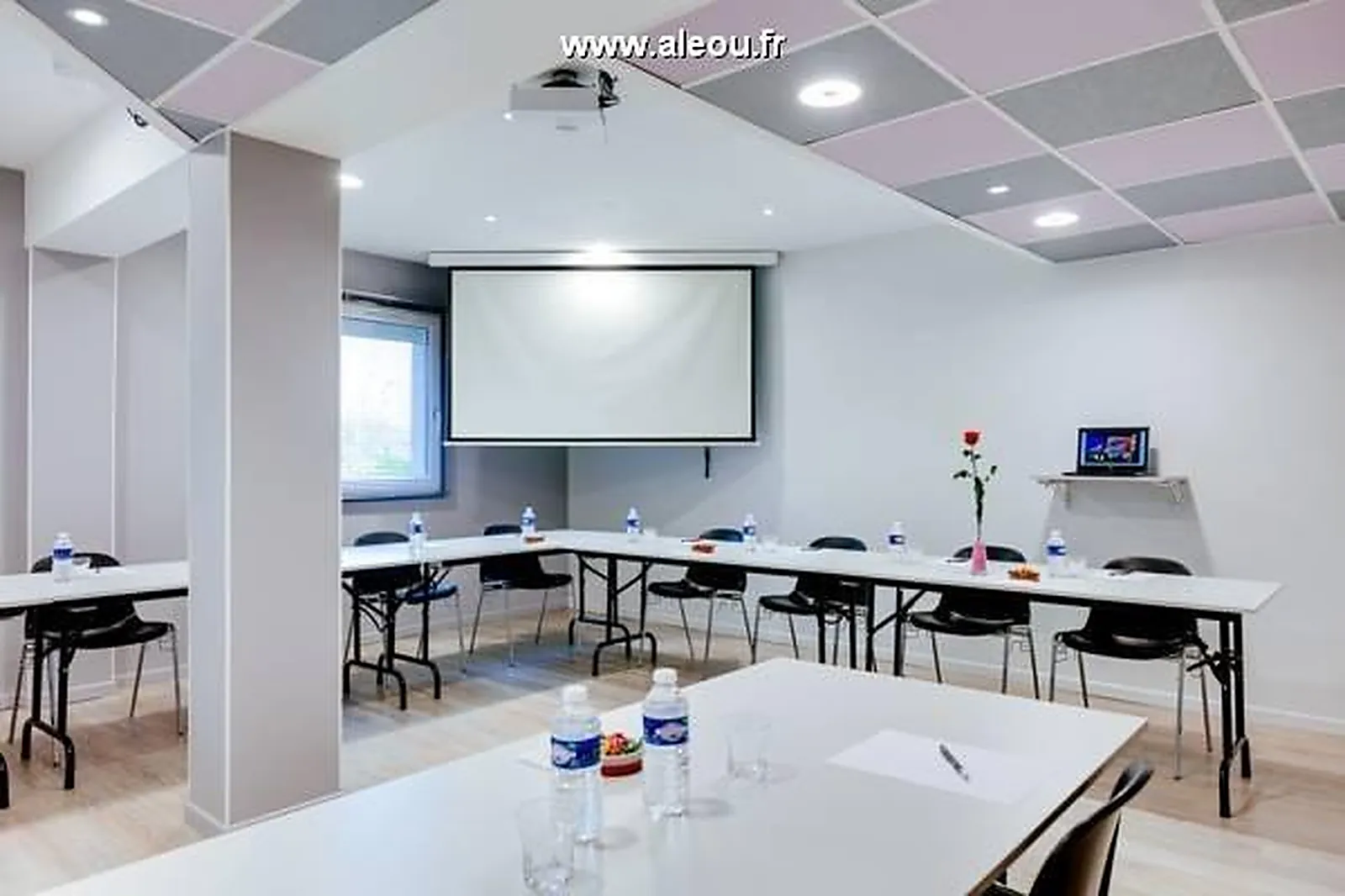 Lieux événementiels, HÔTEL ET RÉSIDENCE OCTEL