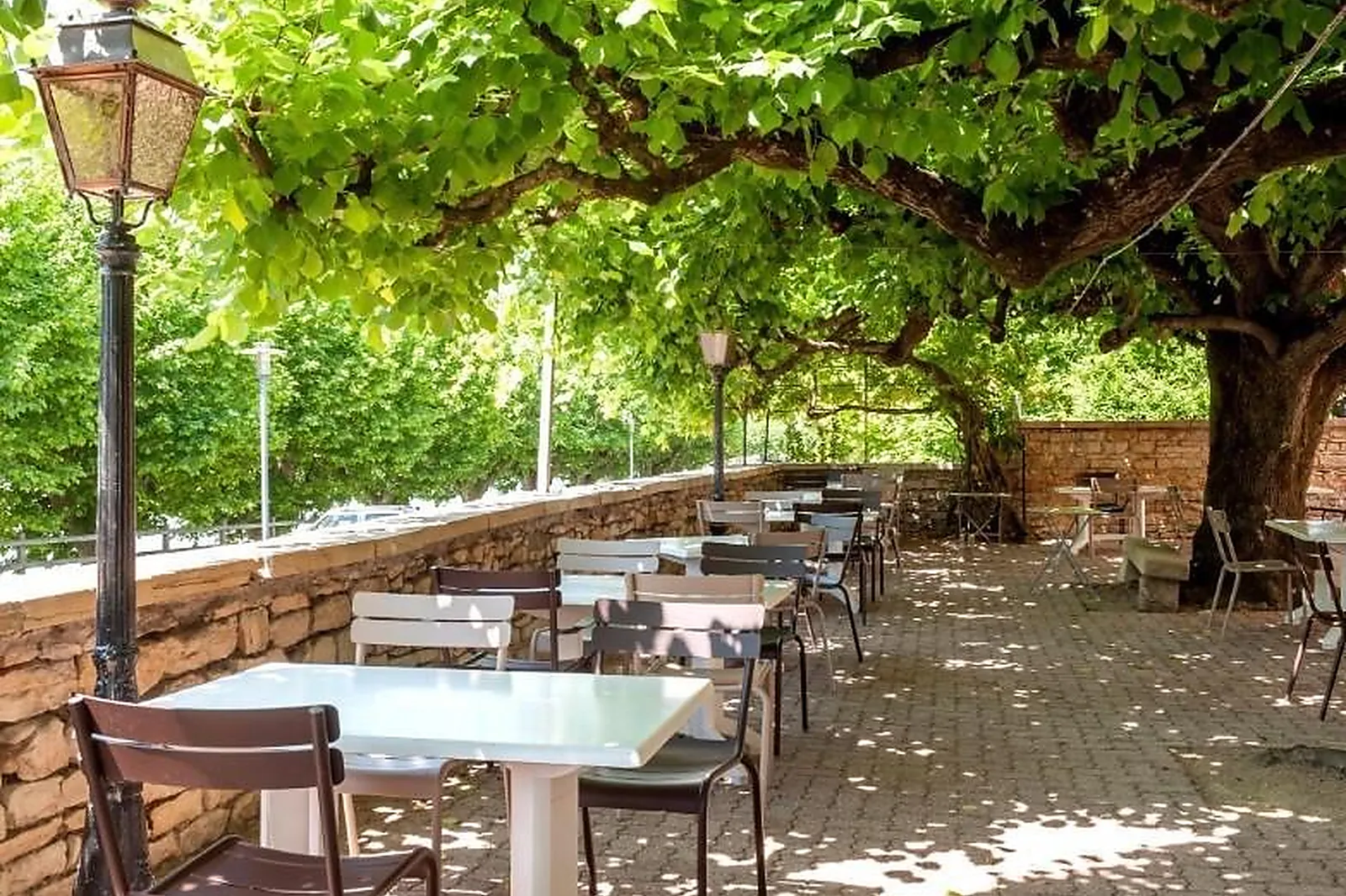 Lieux événementiels, HÔTEL ET RESTAURANT EMILE JOB