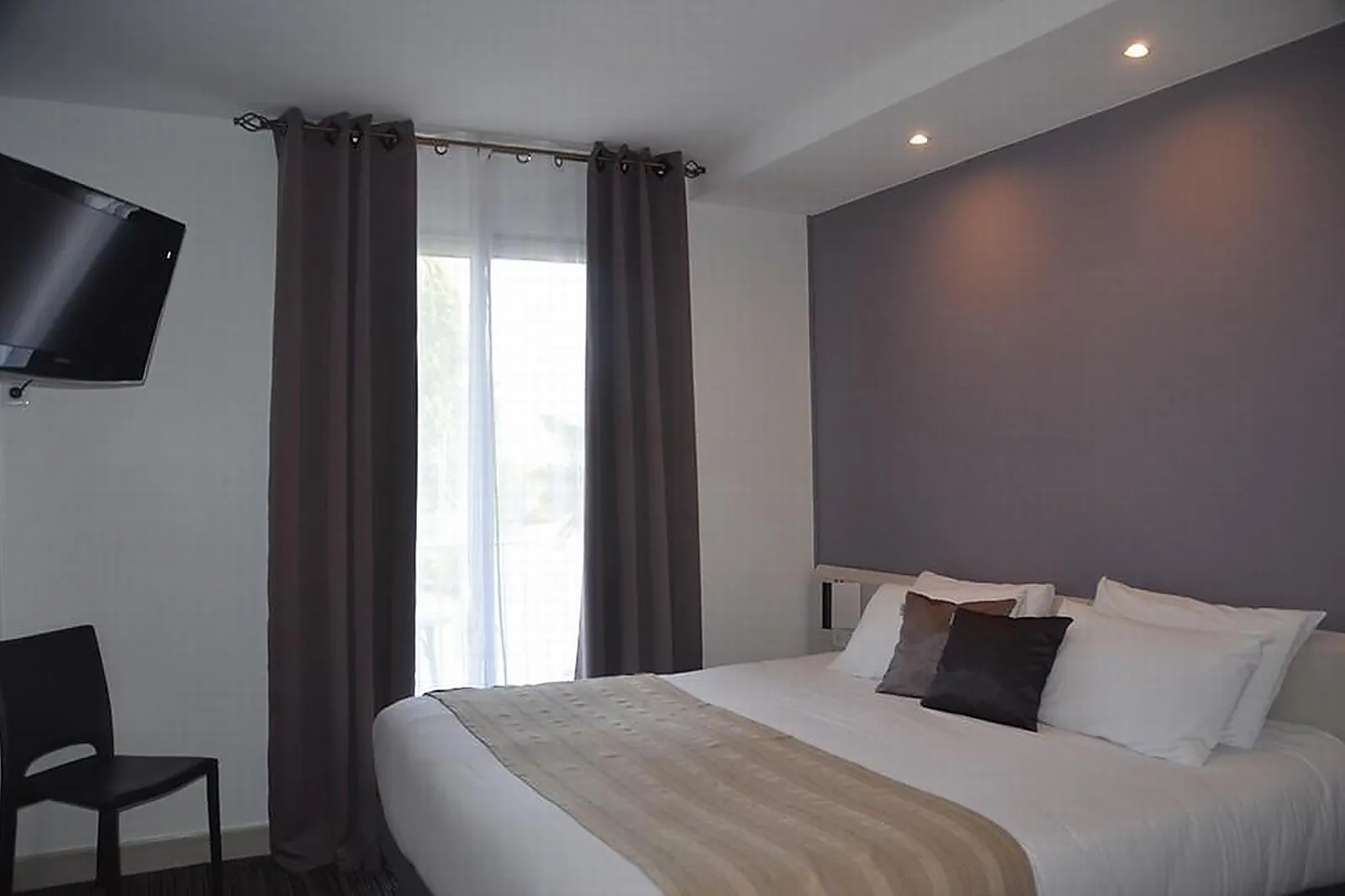 Lieux événementiels, HOTEL ET SPA LES CLEUNES OLÉRON