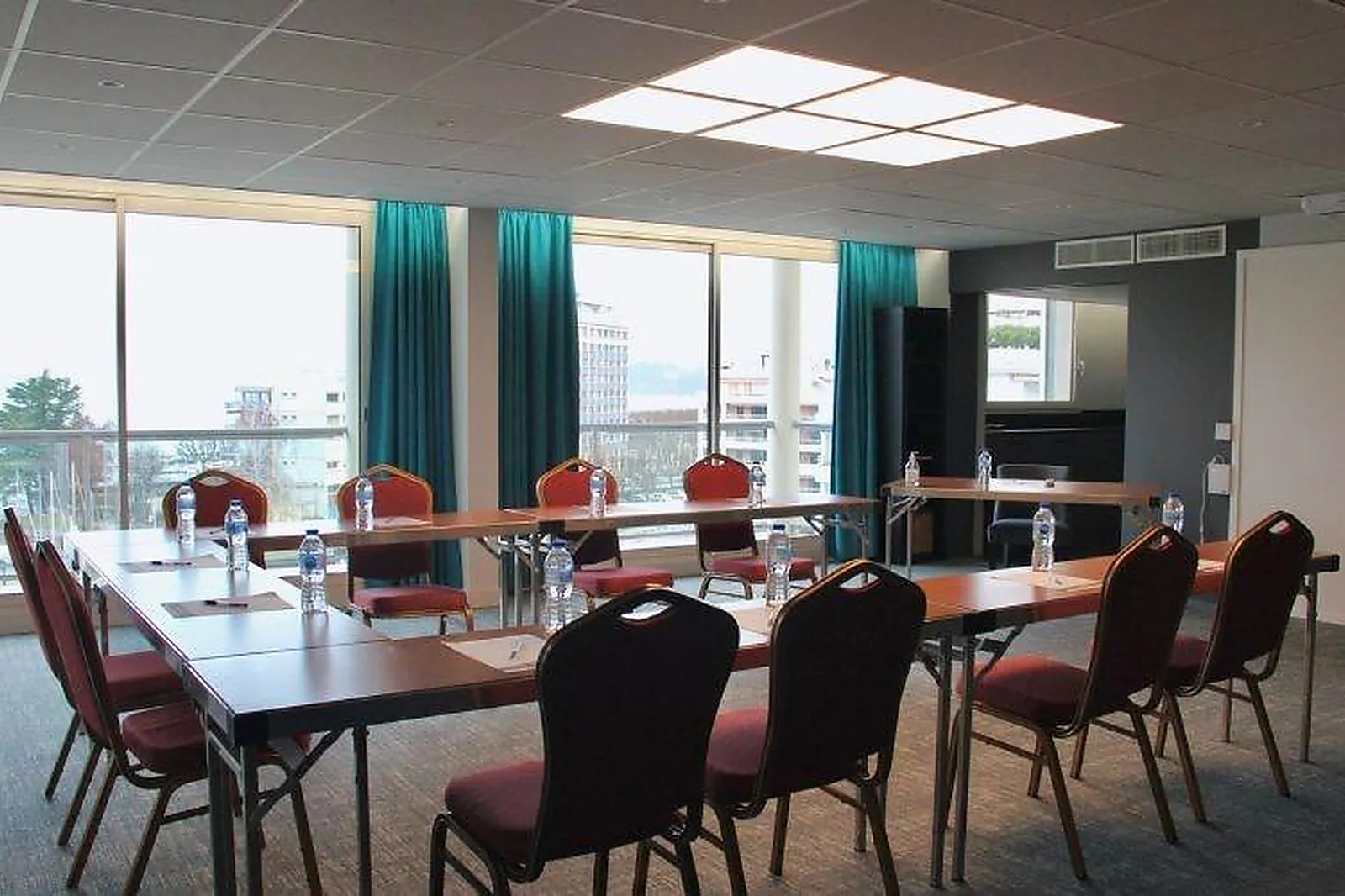 Lieux événementiels, HÔTEL ET SPA MARINA ADELPHIA