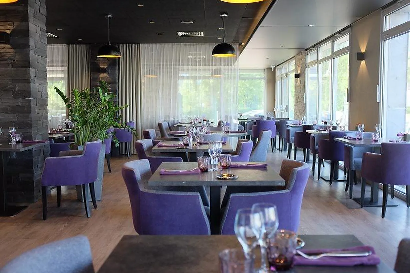 Lieux événementiels, HÔTEL ET SPA MARINA ADELPHIA