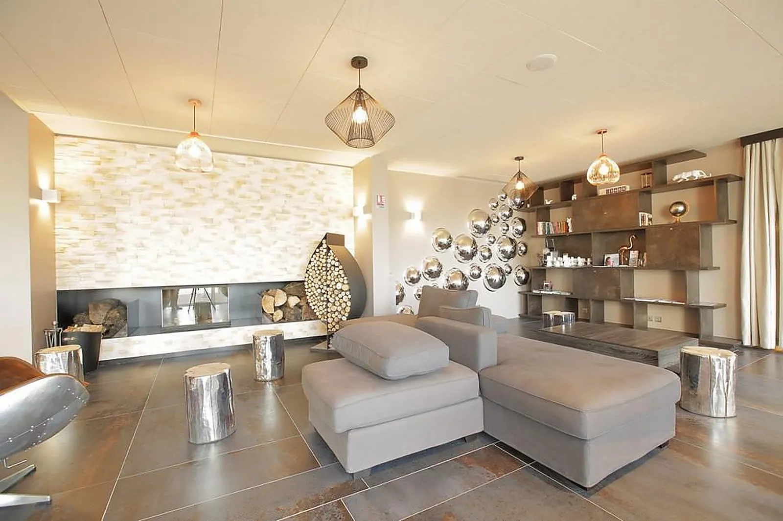 Lieux événementiels, HÔTEL ET SPA MARINA ADELPHIA