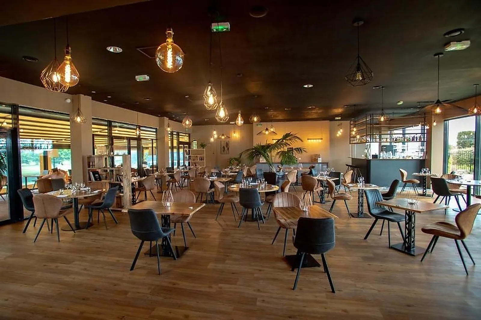 Lieux événementiels, HÔTEL ET SPA DU CHÂTEAU