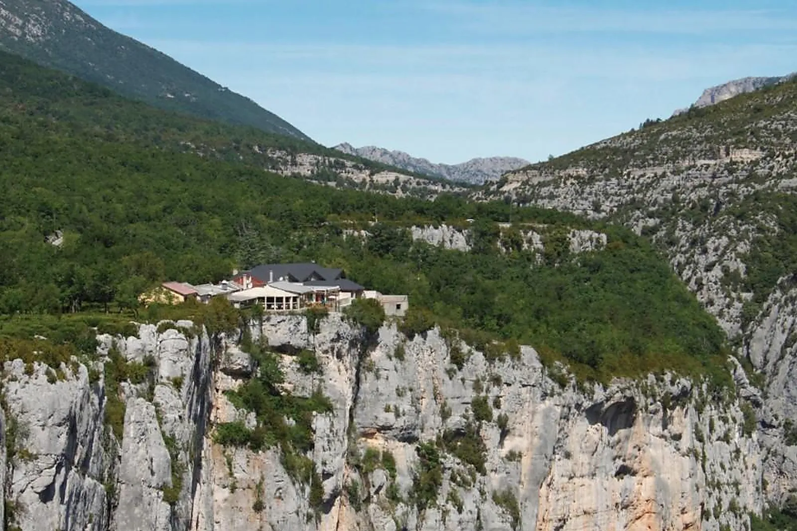 Lieux événementiels, HÔTEL ET RESTAURANT DU GRAND CANYON DU VERDON