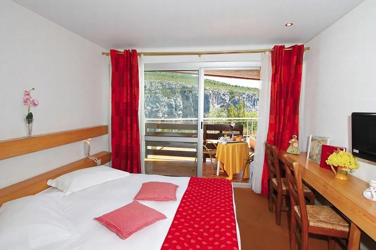 Lieux événementiels, HÔTEL ET RESTAURANT DU GRAND CANYON DU VERDON