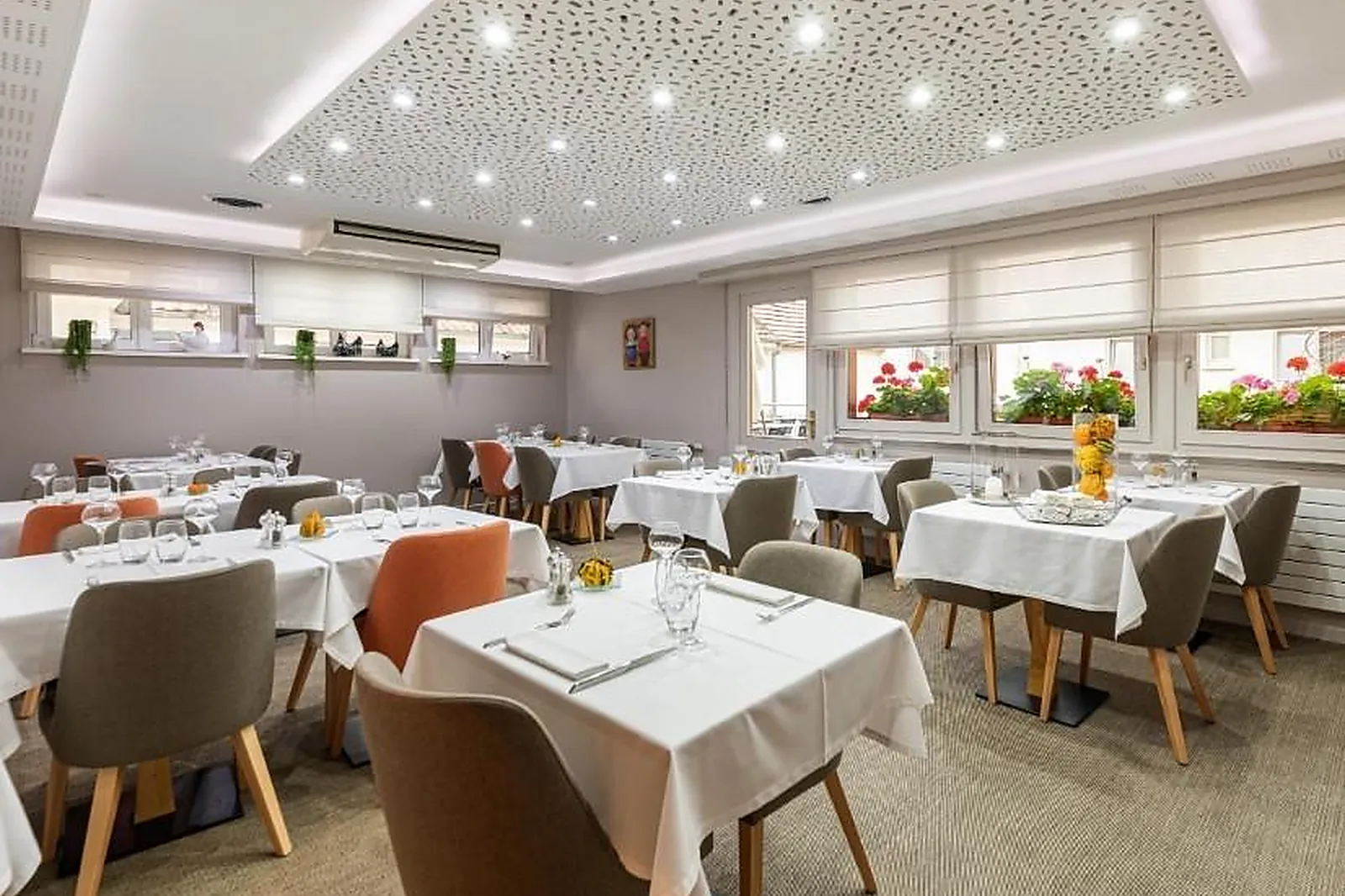 Lieux événementiels, HÔTEL ET SPA AU SOLEIL