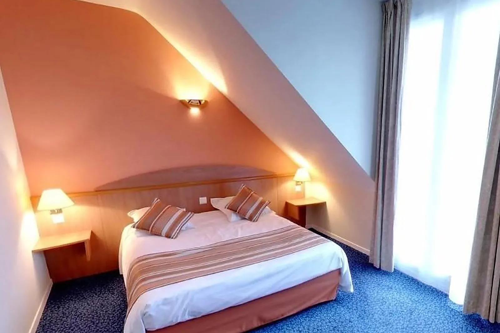 Lieux événementiels, HÔTEL L'AMANDOIS