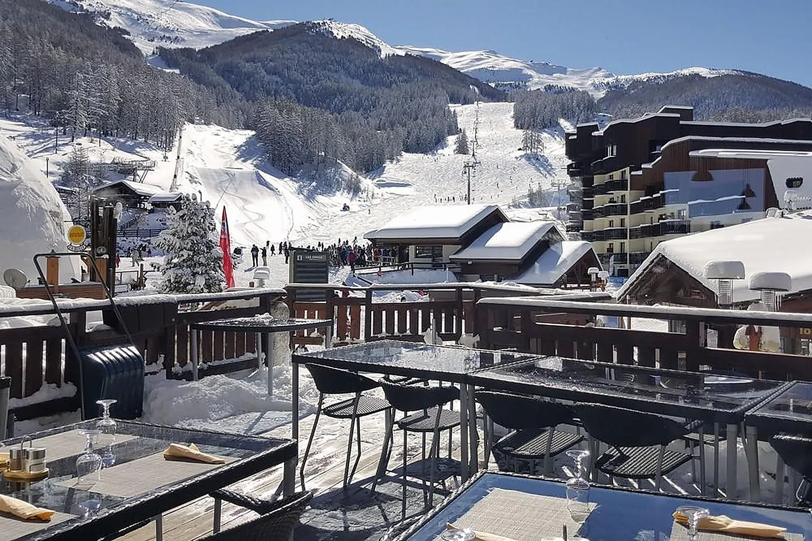 Lieux événementiels, HÔTEL L'ESCALE BLANCHE