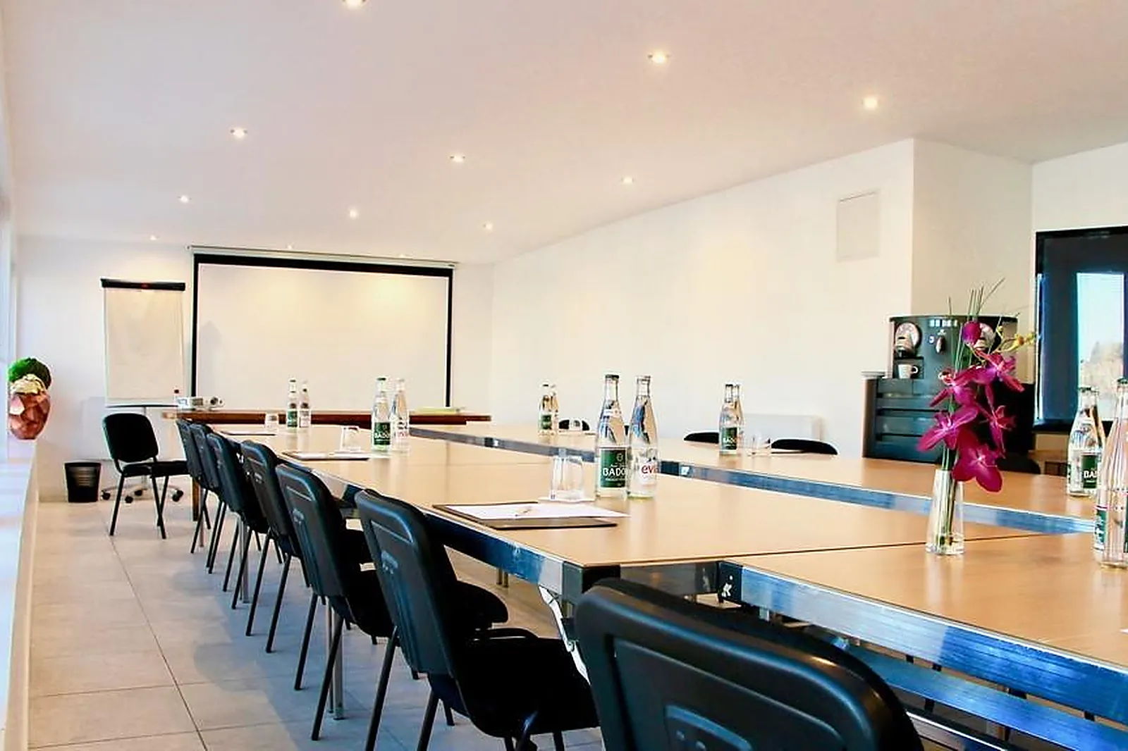 Lieux événementiels, HÔTEL L'ESTURGEON