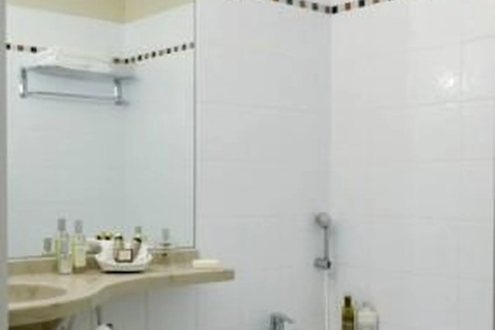 Lieux événementiels, HÔTEL LA BASTIDE DE GRIGNAN