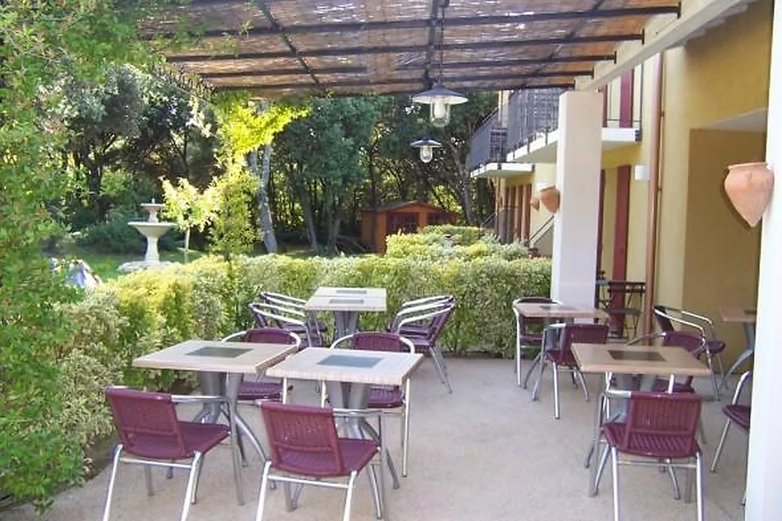 Lieux événementiels, HÔTEL LA BASTIDE DE GRIGNAN