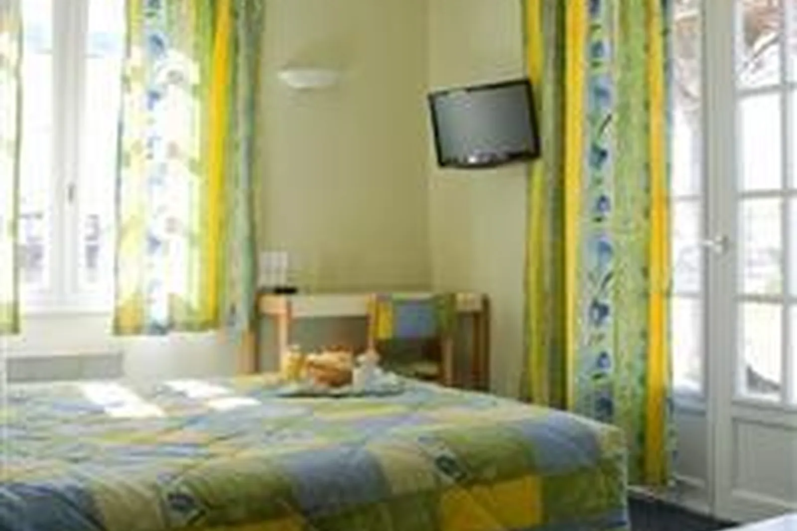 Lieux événementiels, HÔTEL LA BELLE ETOILE