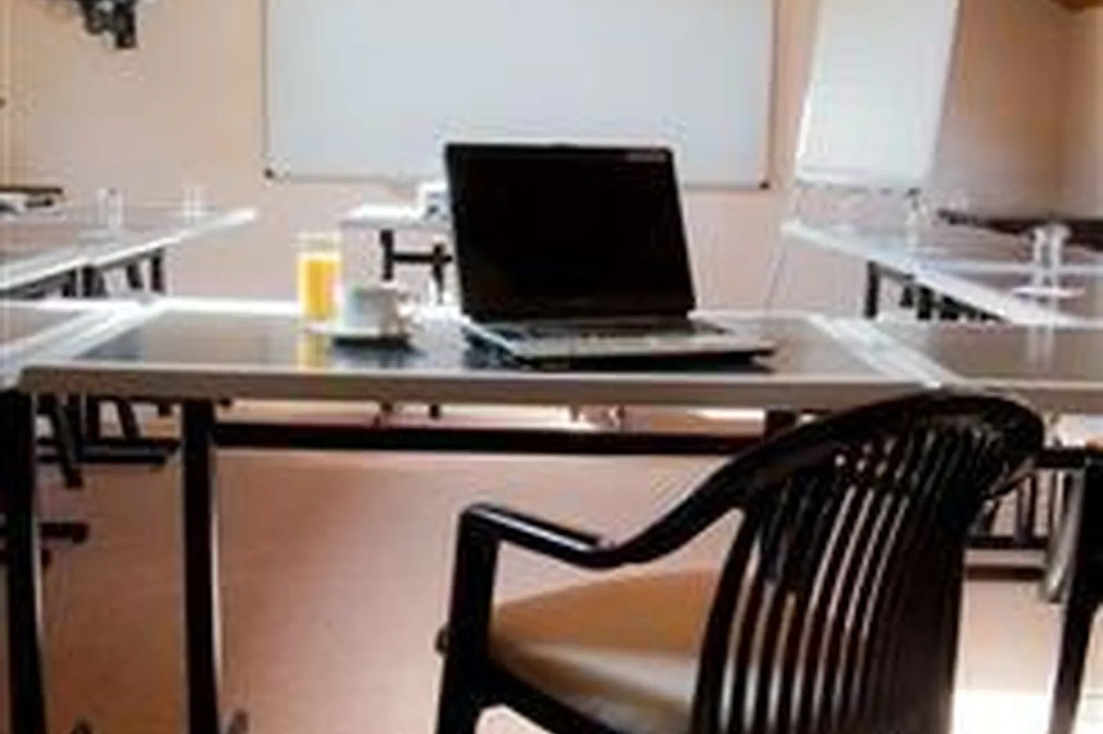 Lieux événementiels, HÔTEL LA BELLE ETOILE