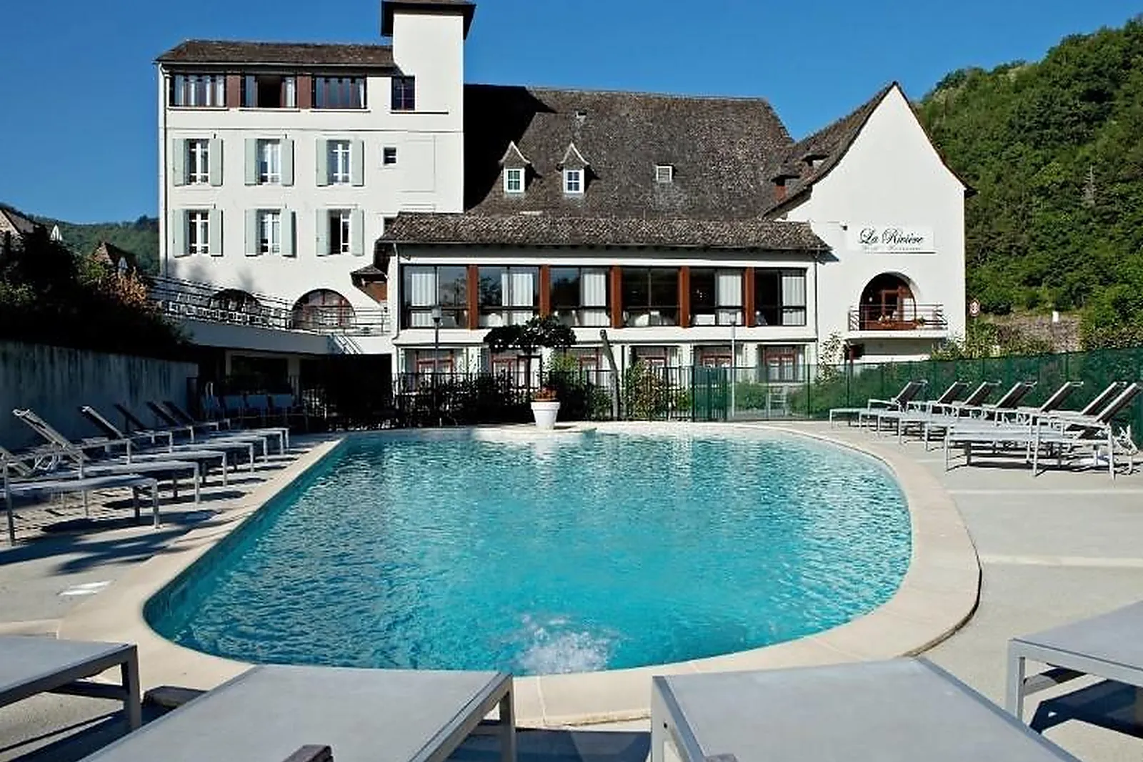 Lieux événementiels, HÔTEL LA RIVIÈRE