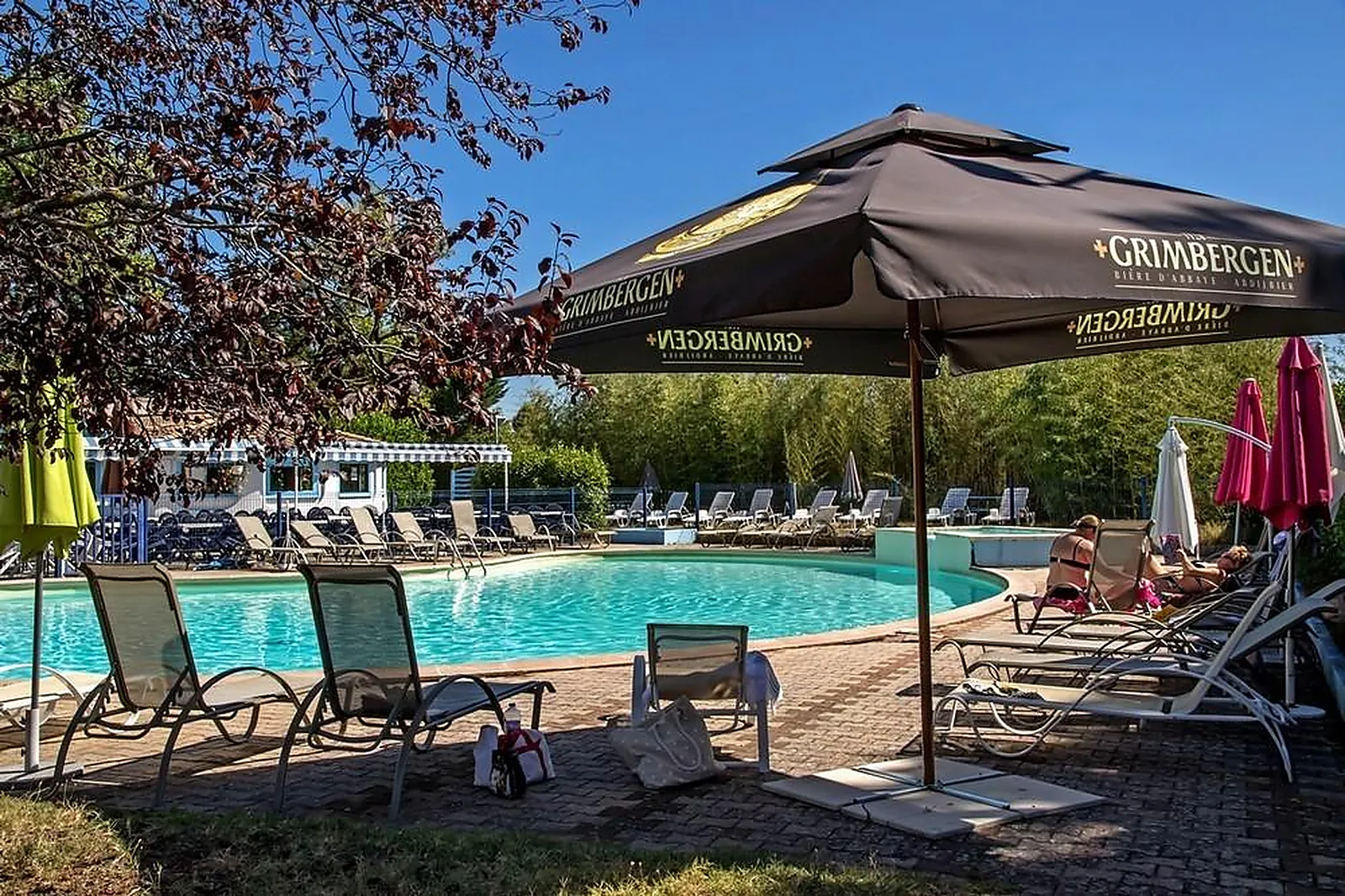 Lieux événementiels, HÔTEL LA SIESTA