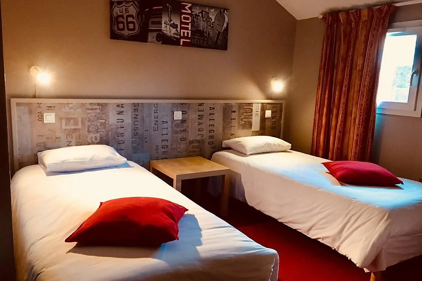 Lieux événementiels, HÔTEL LA THALIE