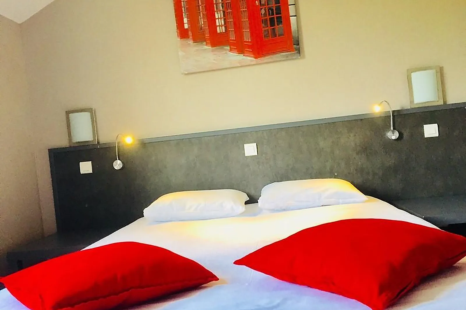 Lieux événementiels, HÔTEL LA THALIE