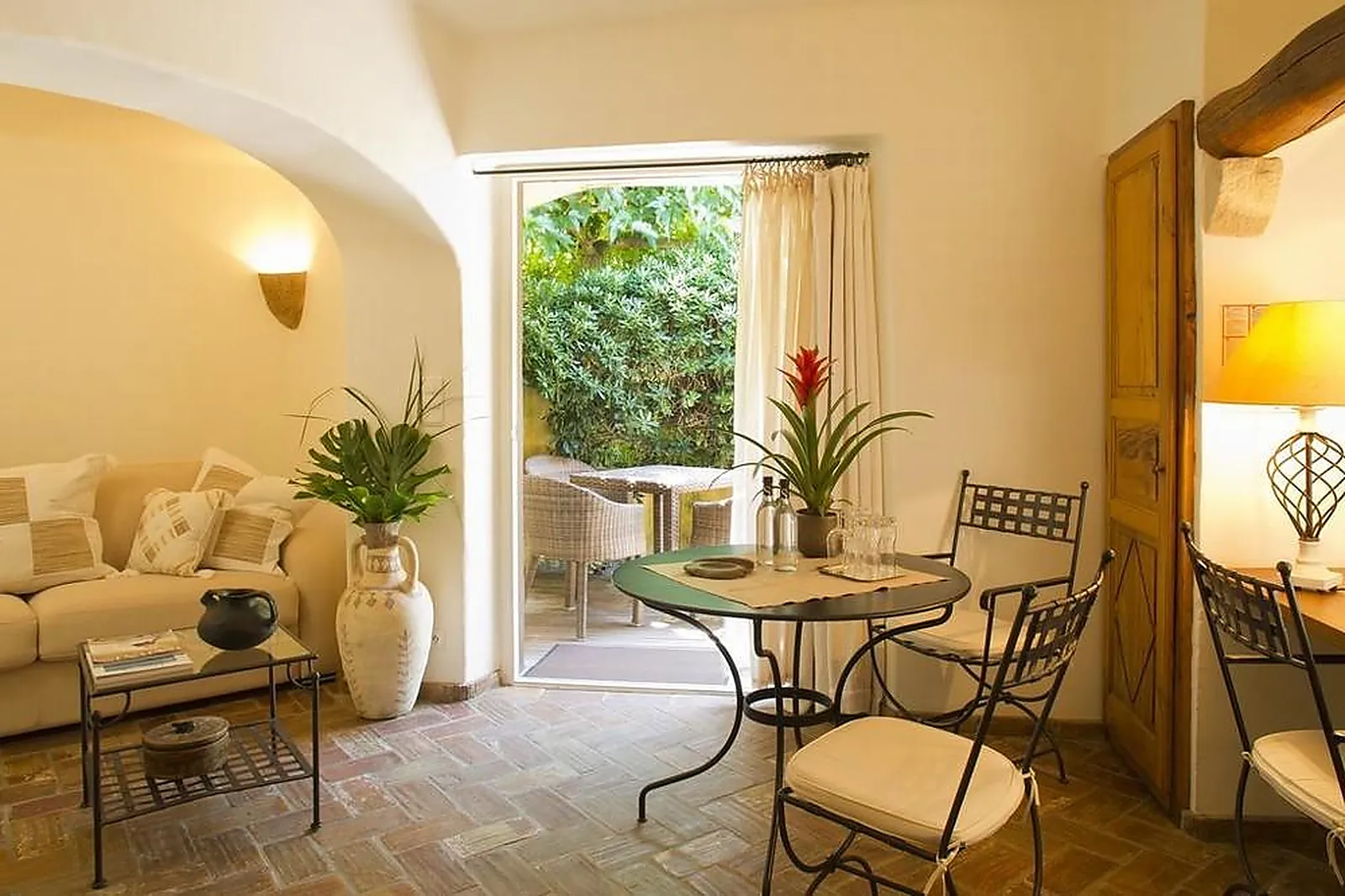 Lieux événementiels, HÔTEL LE BELVÉDÈRE