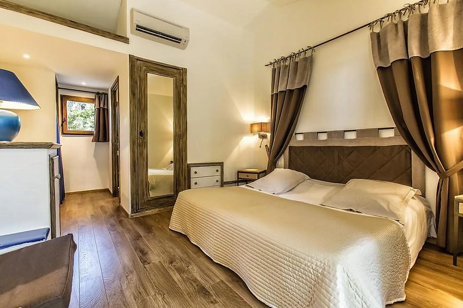 Lieux événementiels, HÔTEL LE BELVÉDÈRE