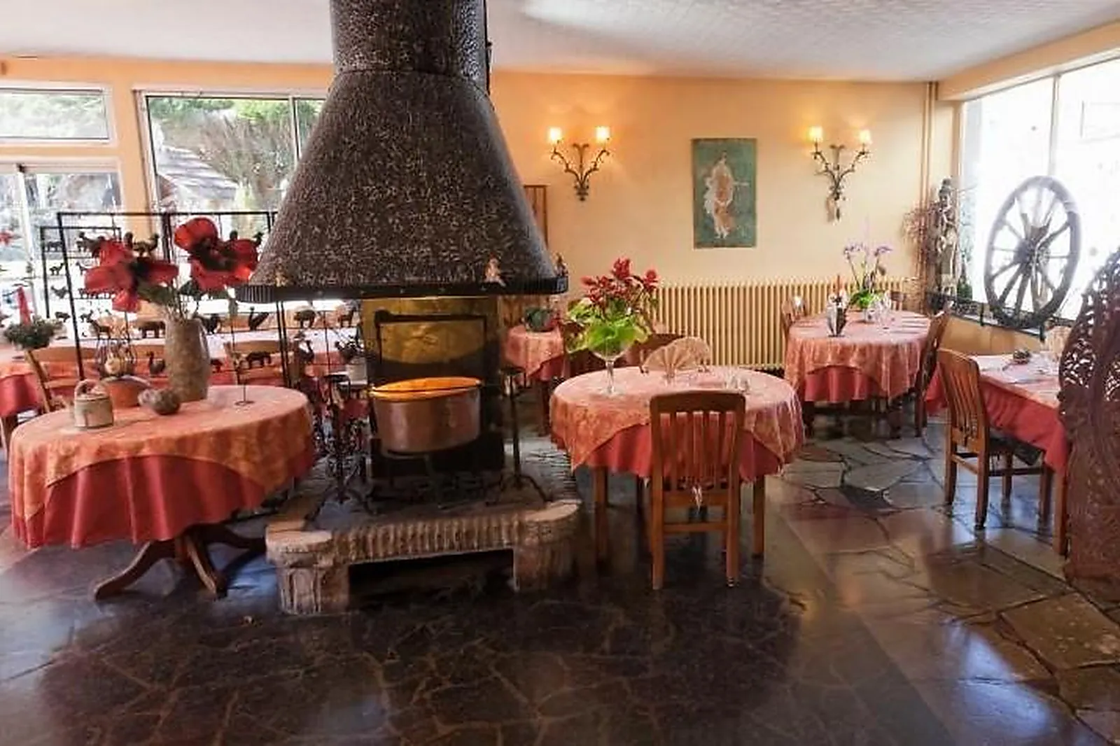 Lieux événementiels, HÔTEL LE CATALA