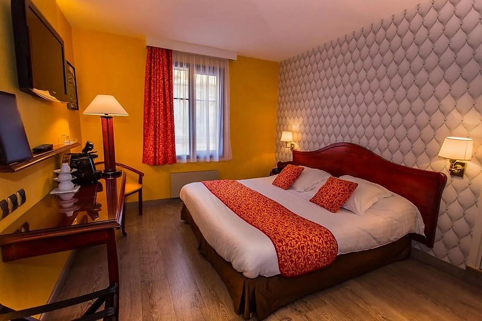 Lieux événementiels, HÔTEL LE CÈDRE